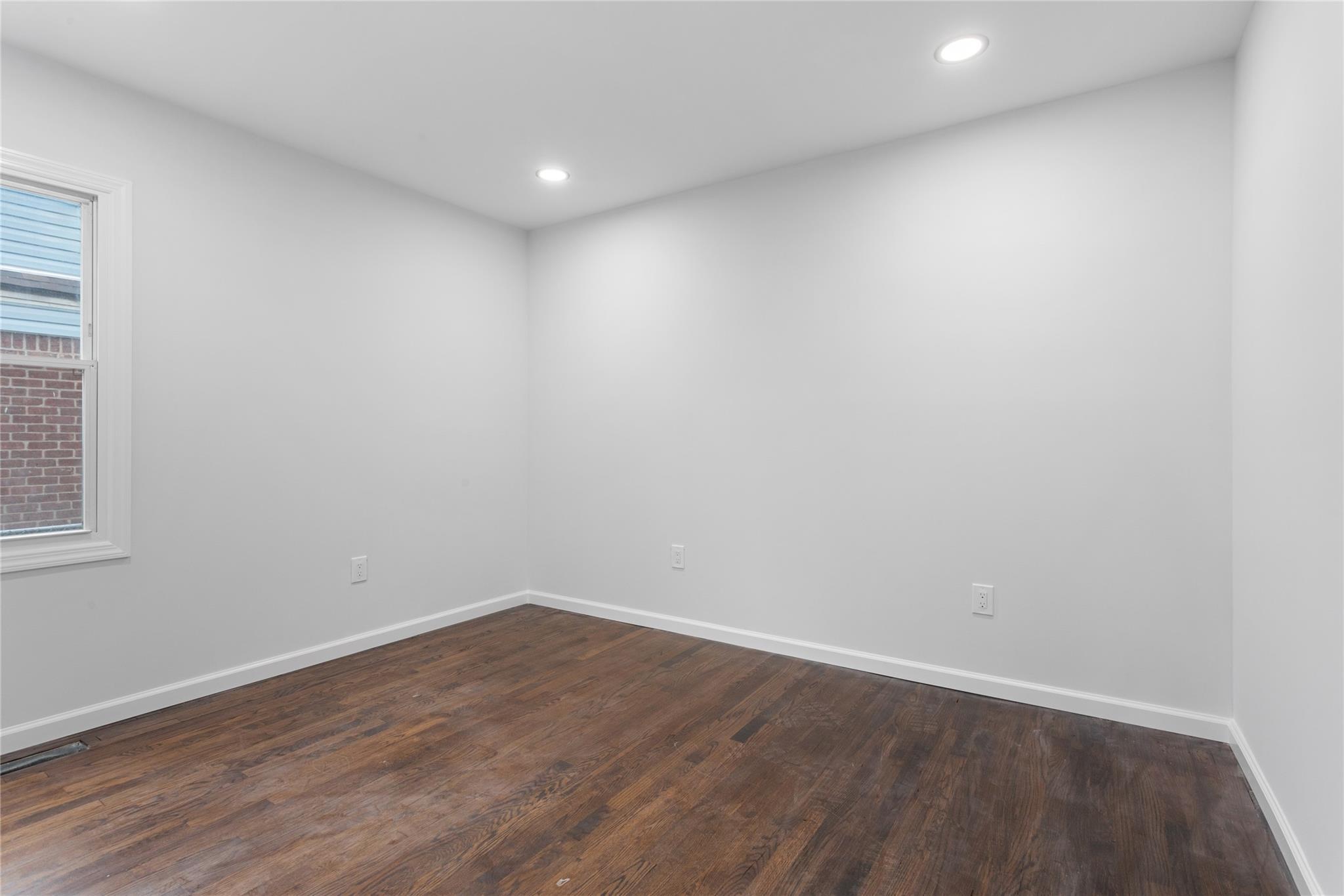 Single Family Warwick  Nassau County, NY 11003, MLS-862998-9