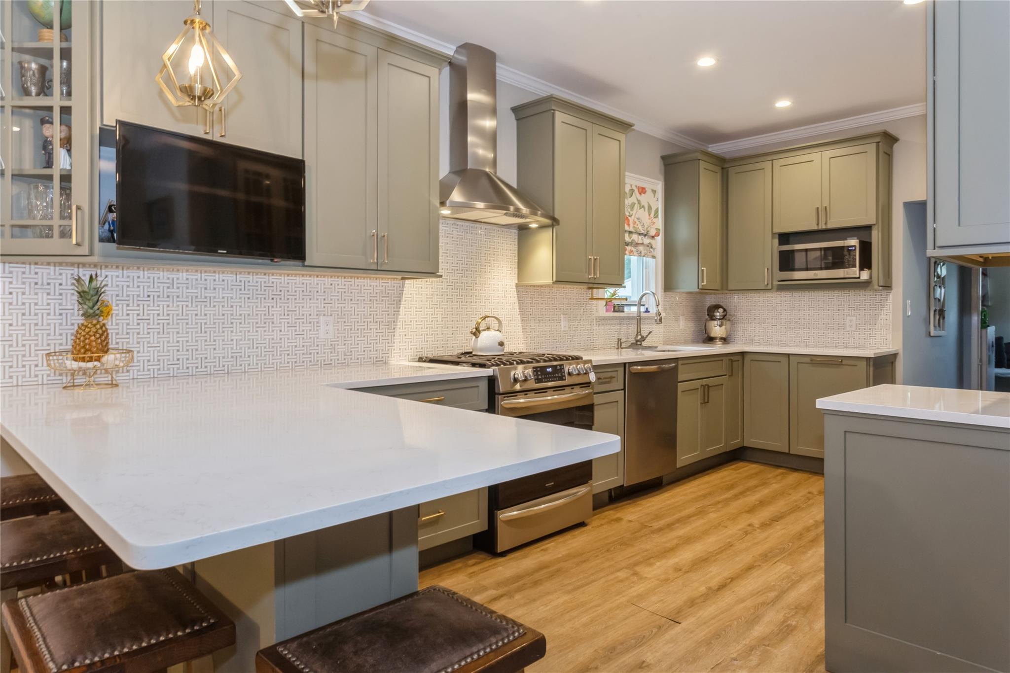 Single Family Lexington  Nassau County, NY 11565, MLS-862999-10