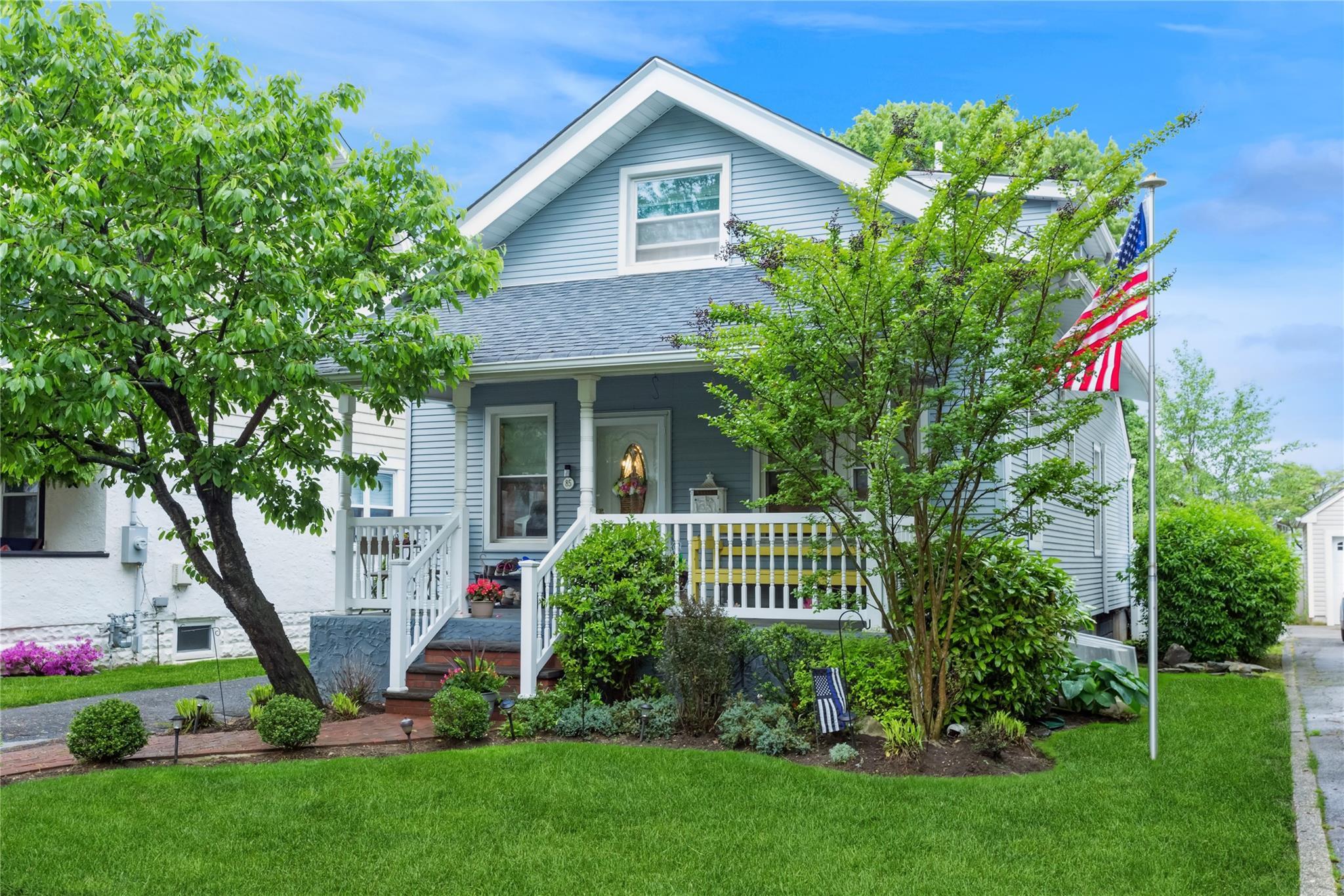 Single Family Lexington  Nassau County, NY 11565, MLS-862999-25
