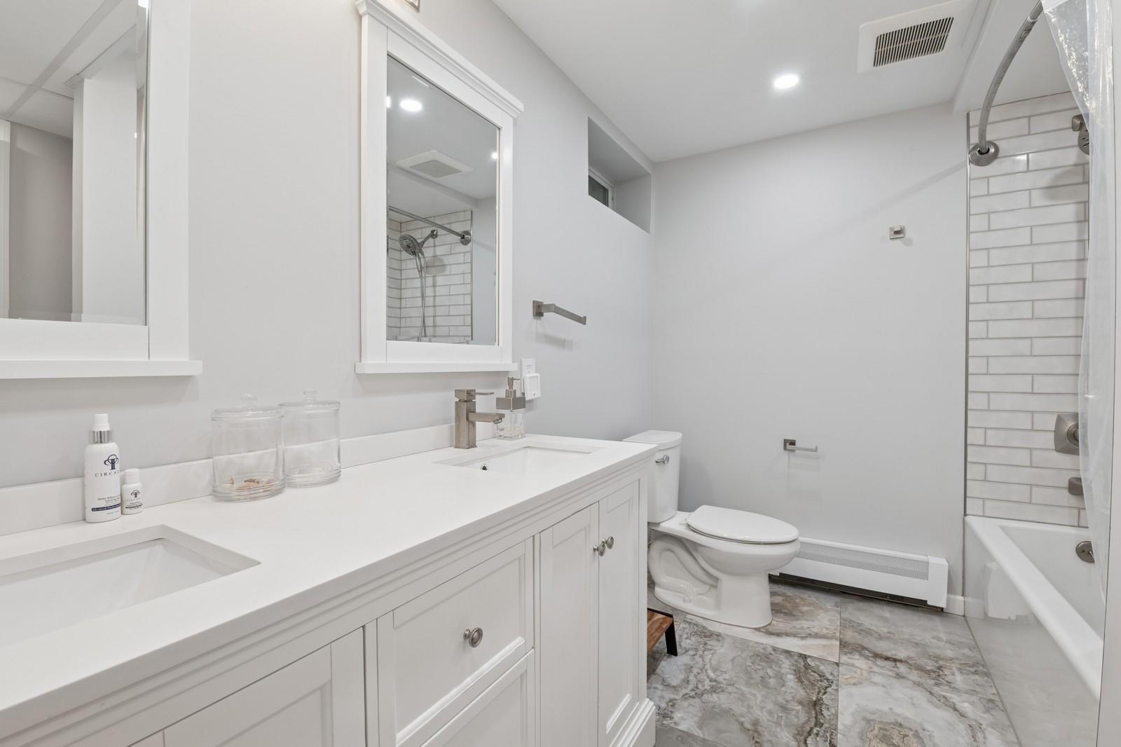 Single Family Grafton  Suffolk County, NY 11740, MLS-863006-17
