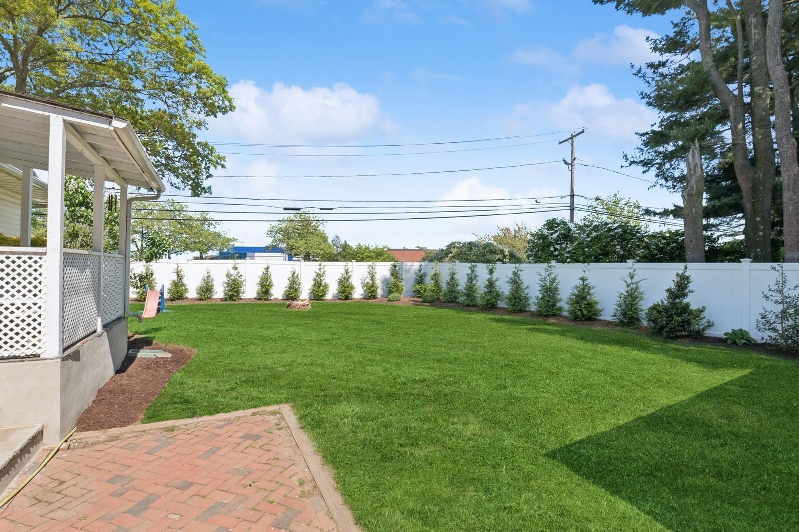 Single Family Grafton  Suffolk County, NY 11740, MLS-863006-19