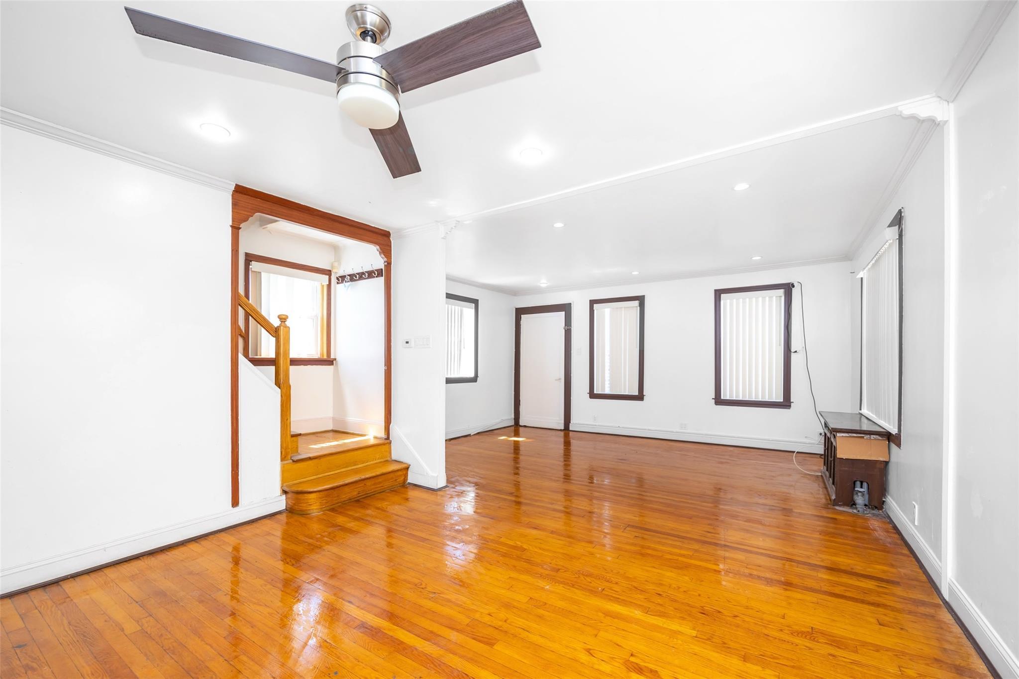 Single Family Swinton  Bronx, NY 10465, MLS-863011-12