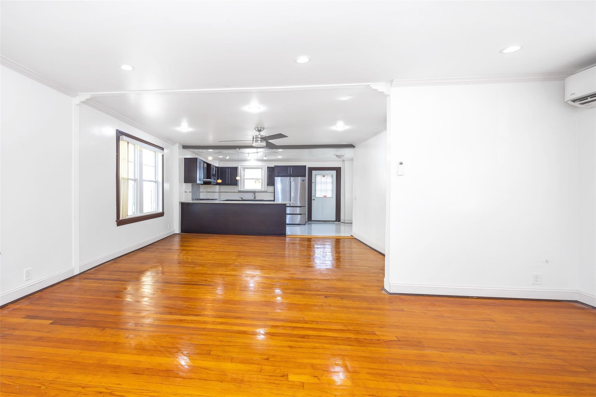 Single Family Swinton  Bronx, NY 10465, MLS-863011-15