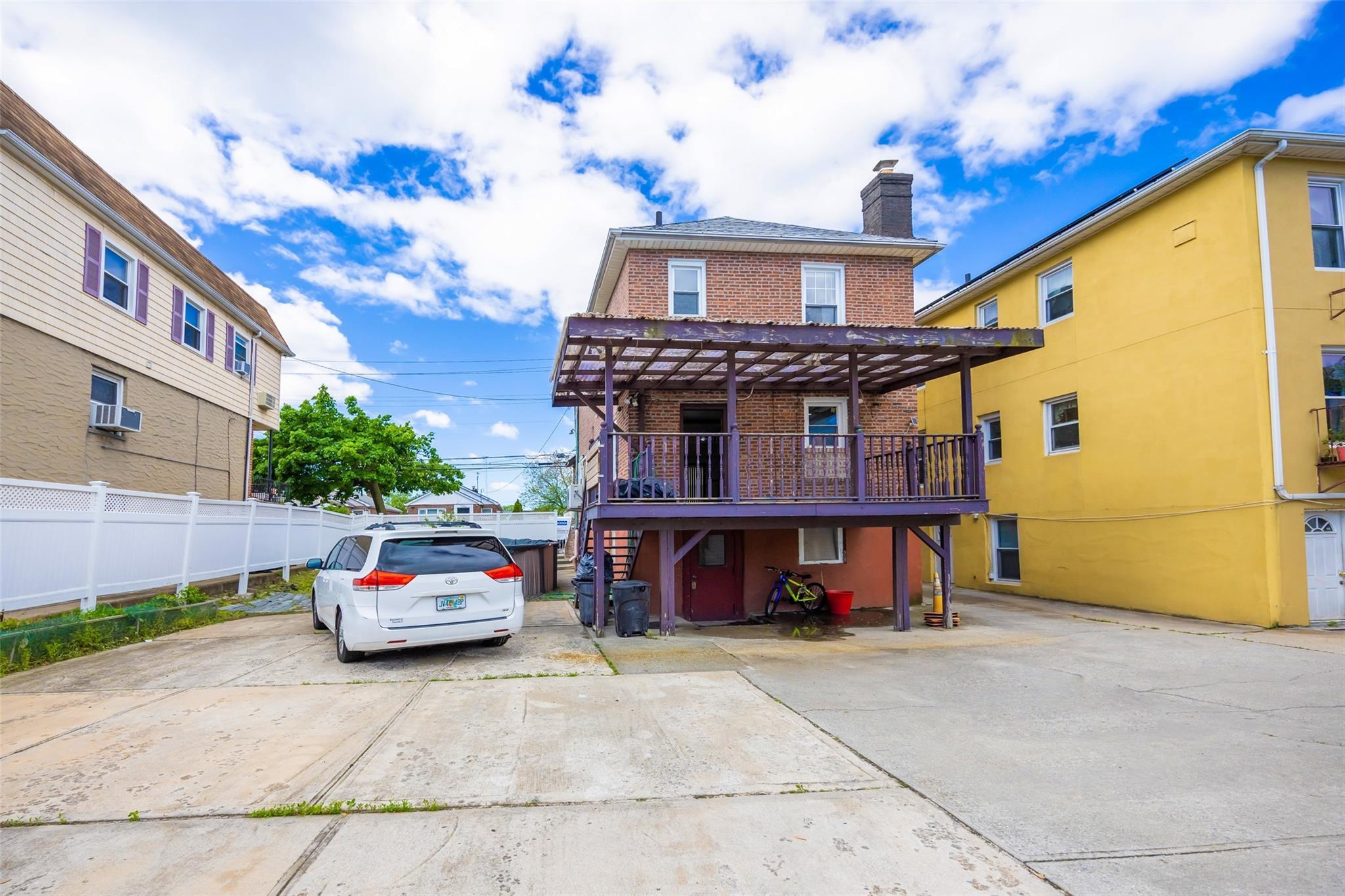 Single Family Swinton  Bronx, NY 10465, MLS-863011-22