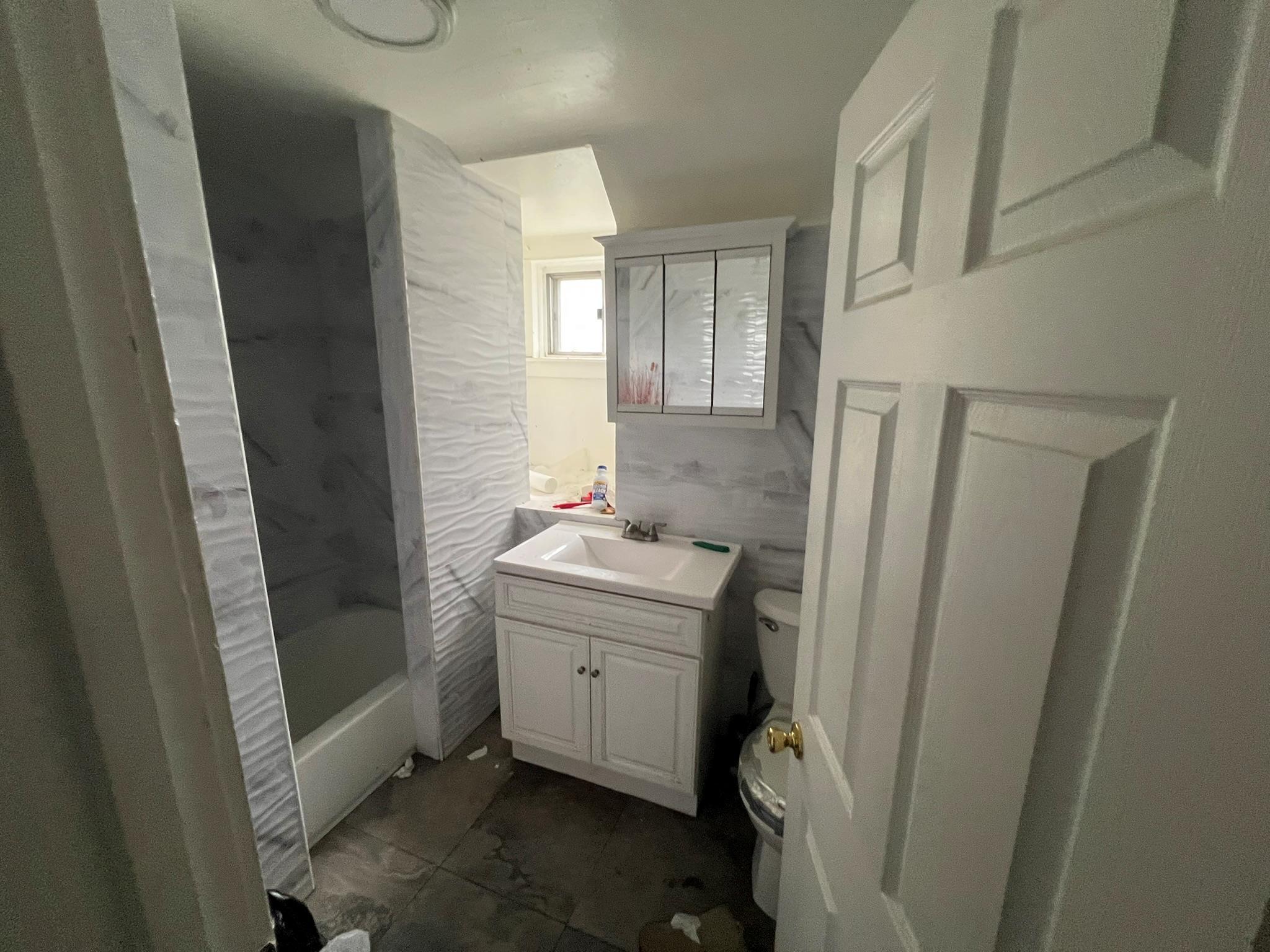 Single Family Livingston  Westchester County, NY 10705, MLS-863023-11