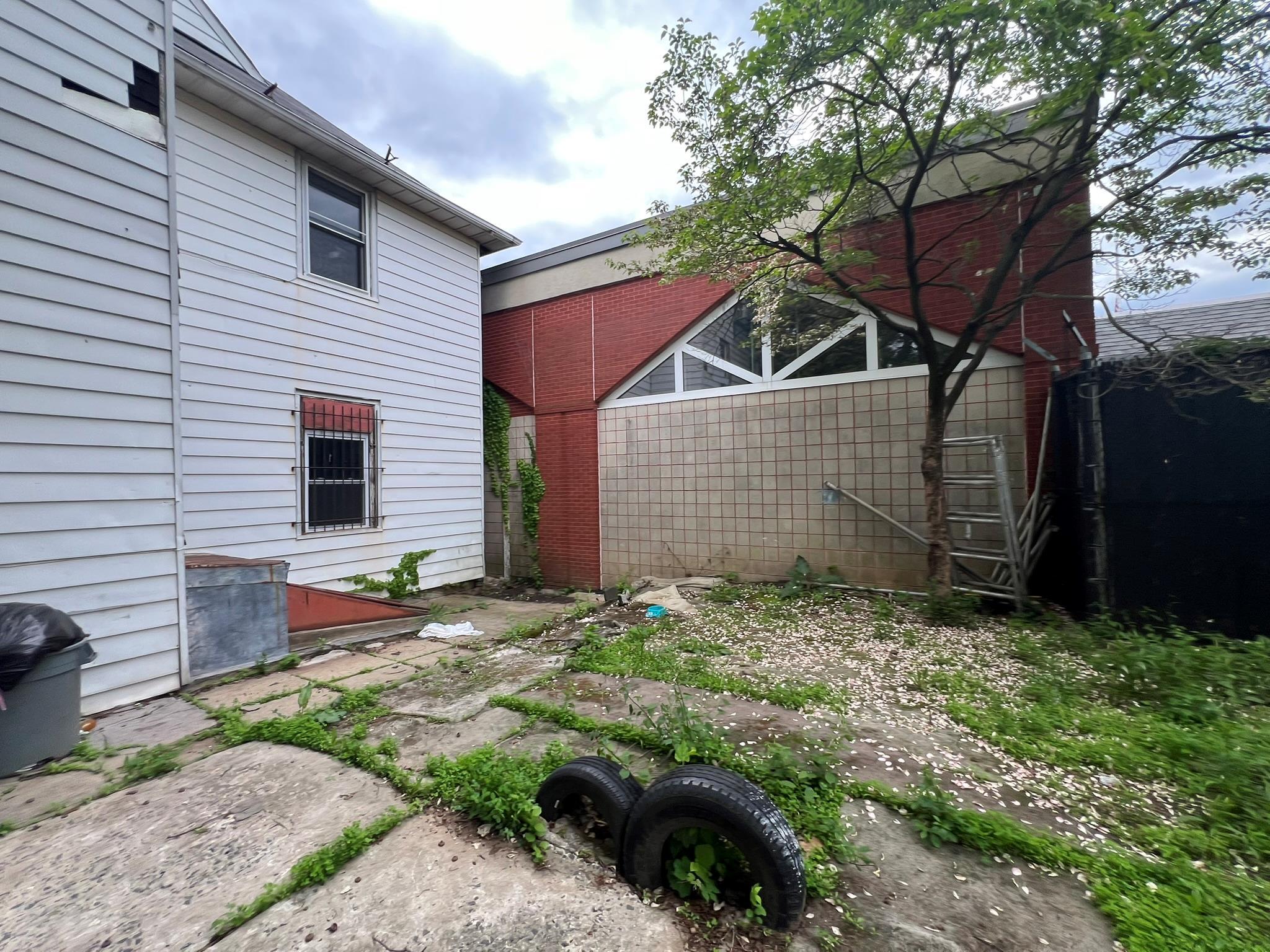 Single Family Livingston  Westchester County, NY 10705, MLS-863023-5