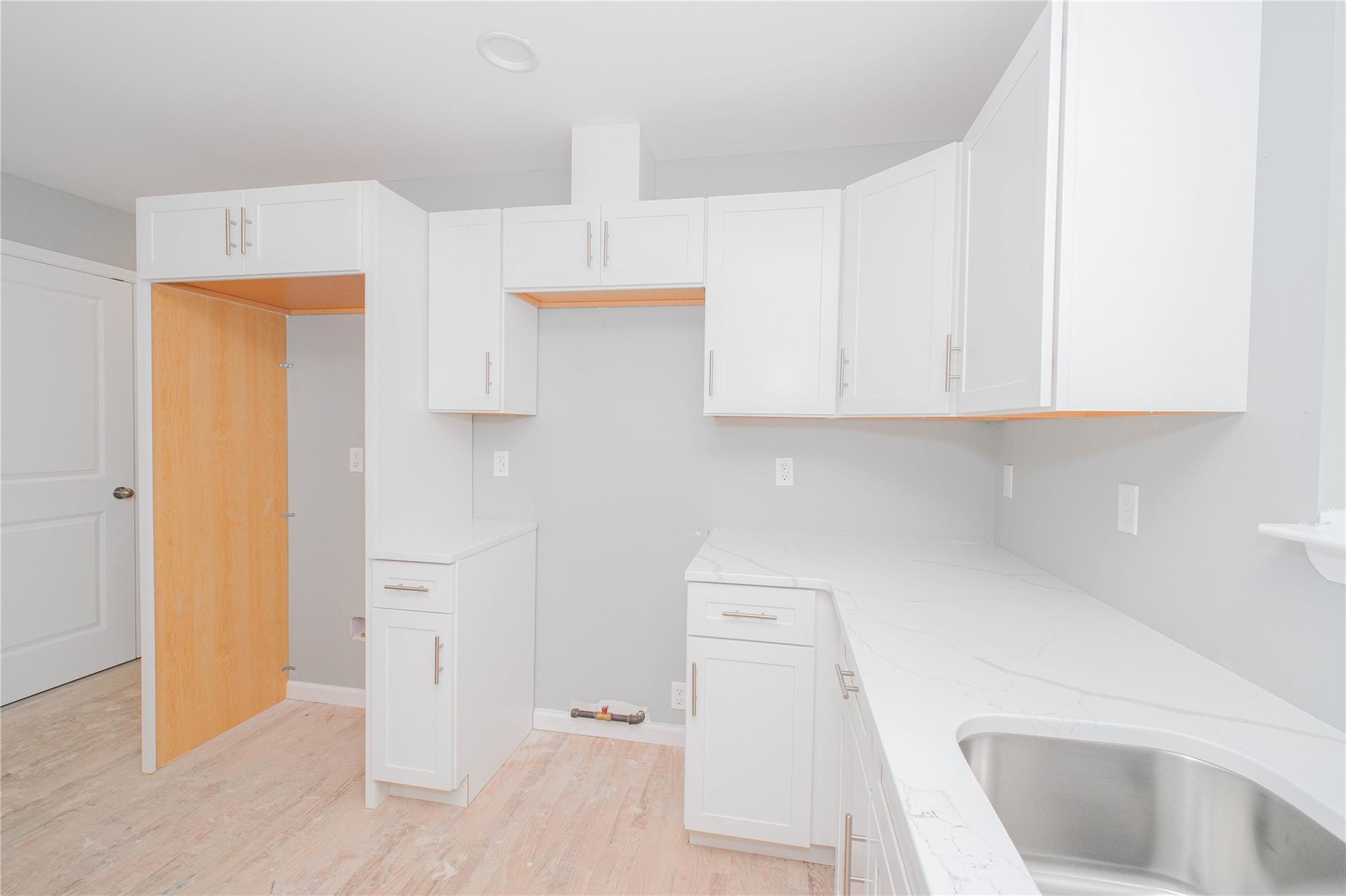 Single Family Cunard Ave  Staten Island, NY 10304, MLS-863025-26