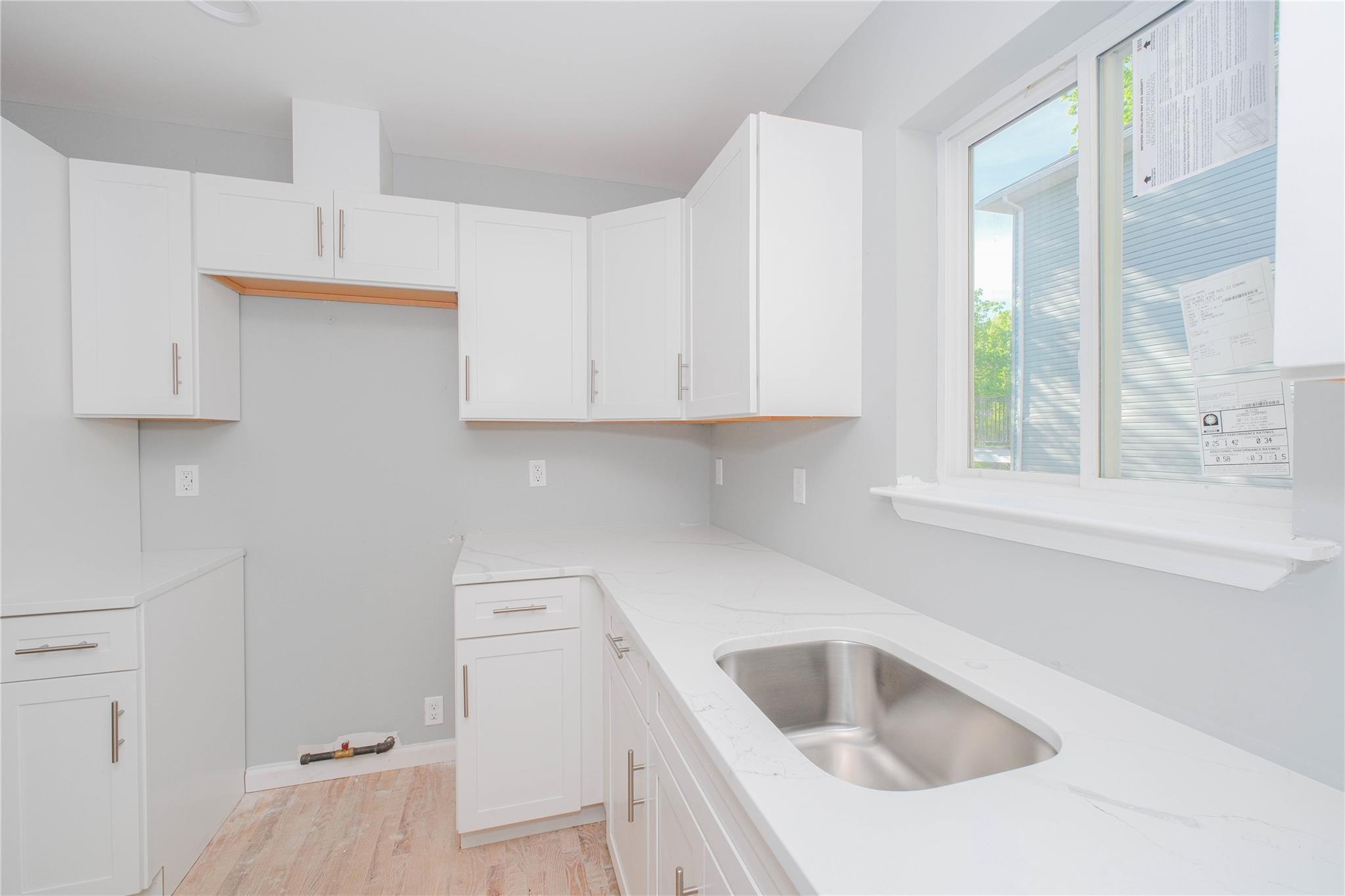 Single Family Cunard Ave  Staten Island, NY 10304, MLS-863025-27