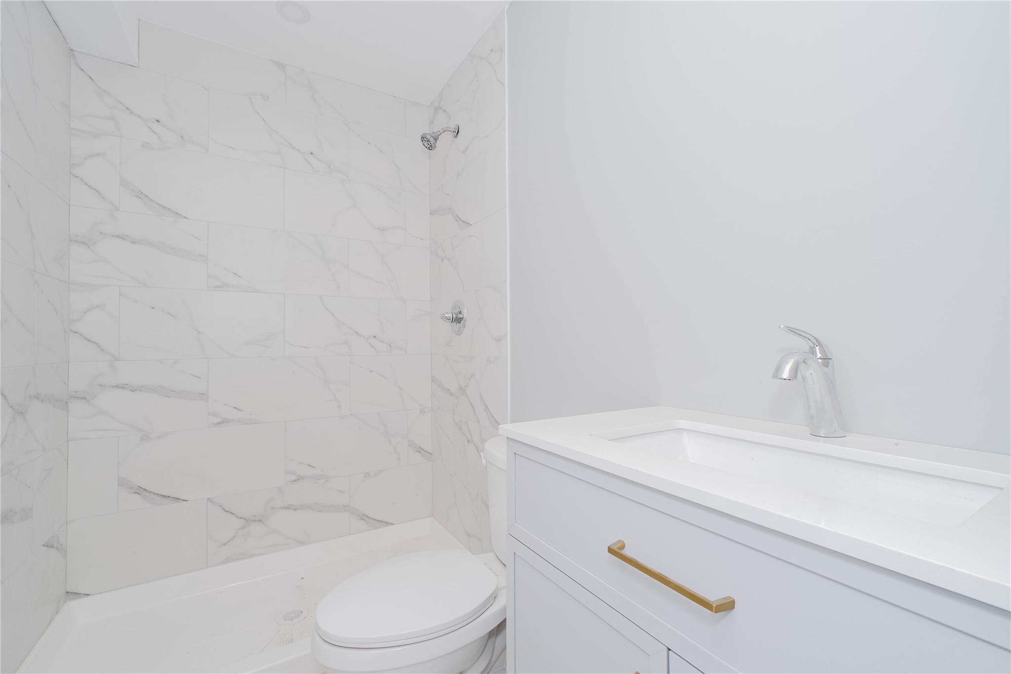 Single Family Cunard Ave  Staten Island, NY 10304, MLS-863025-34