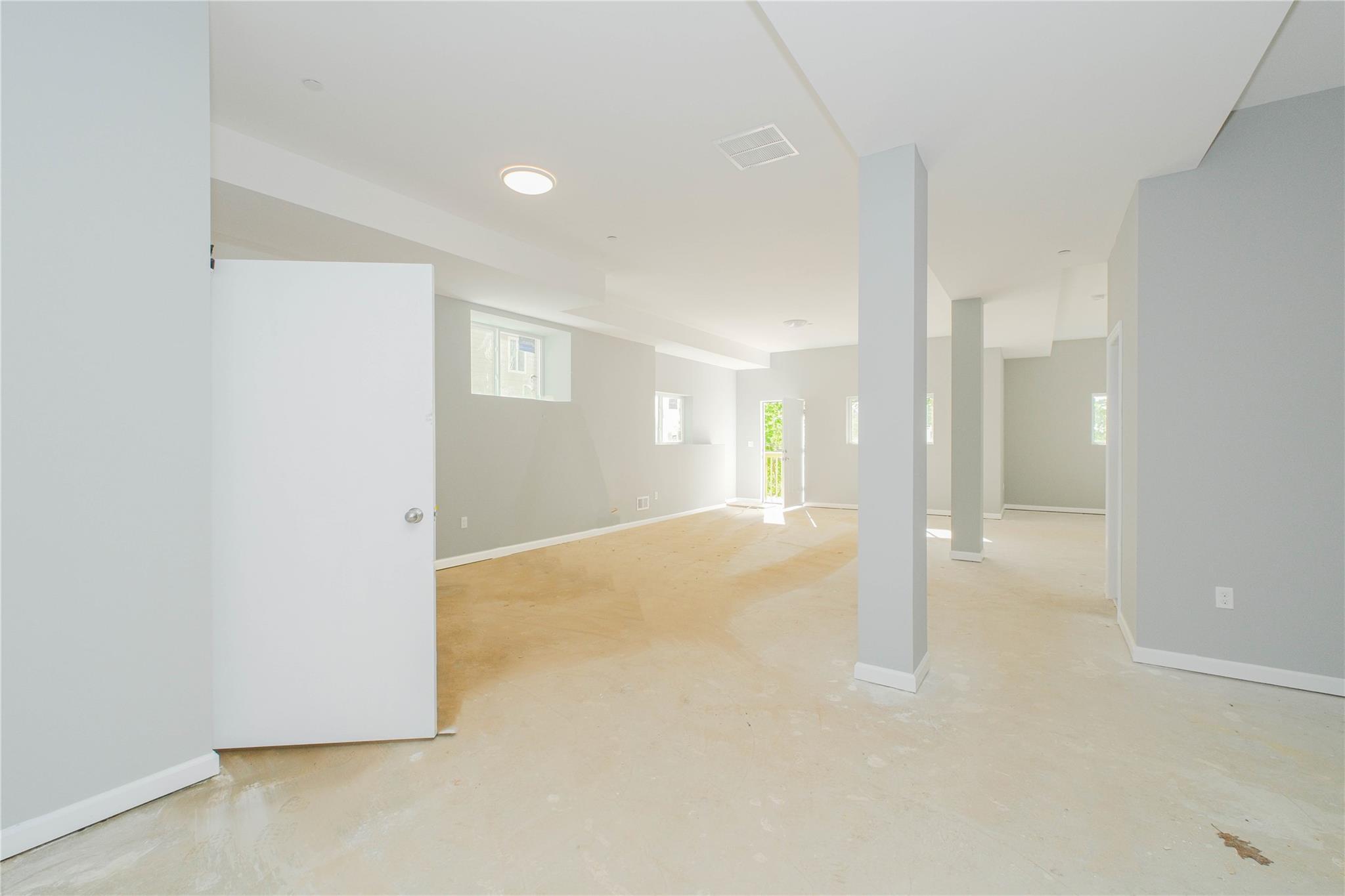 Single Family Cunard Ave  Staten Island, NY 10304, MLS-863025-36