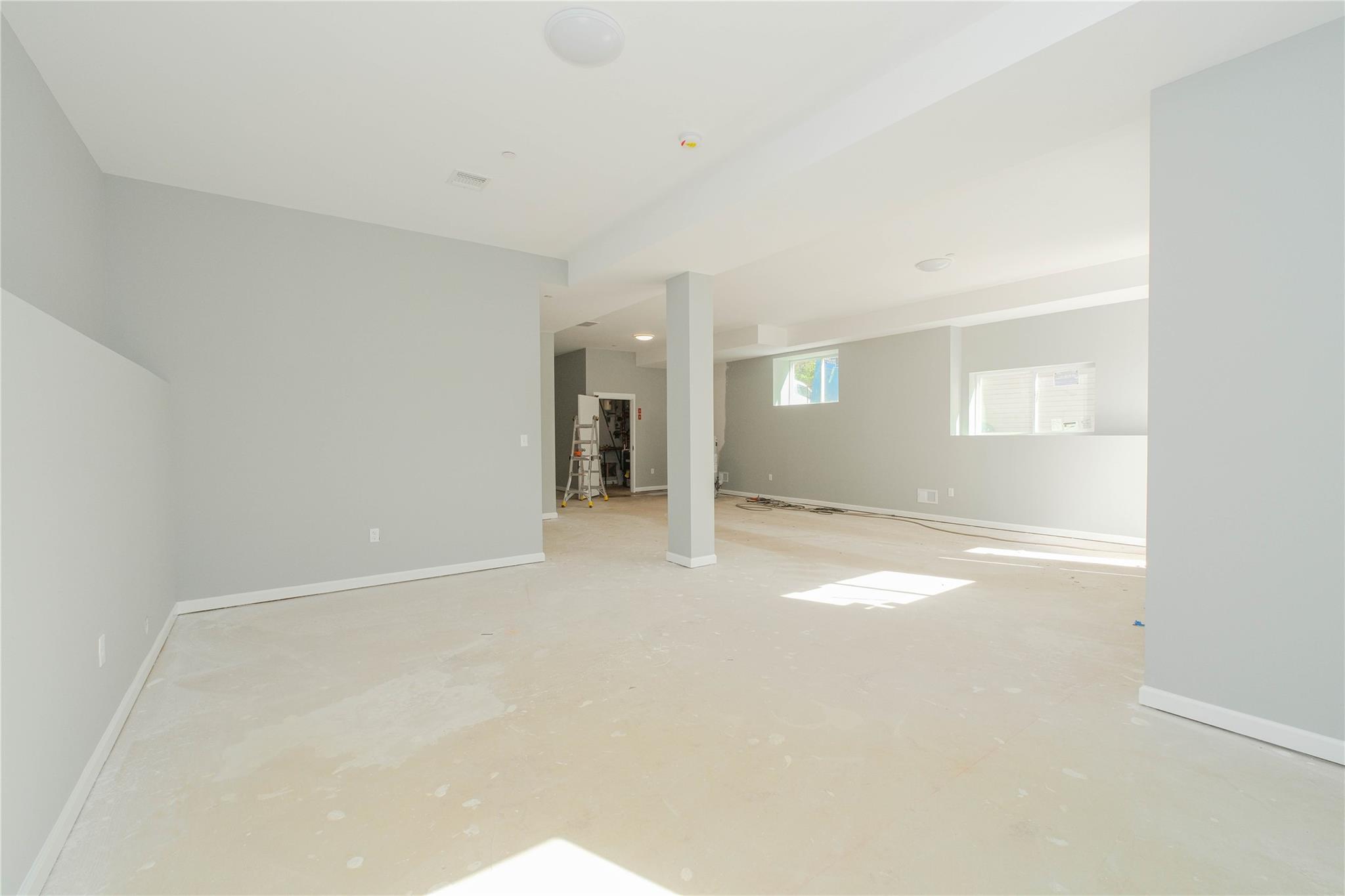 Single Family Cunard Ave  Staten Island, NY 10304, MLS-863025-39