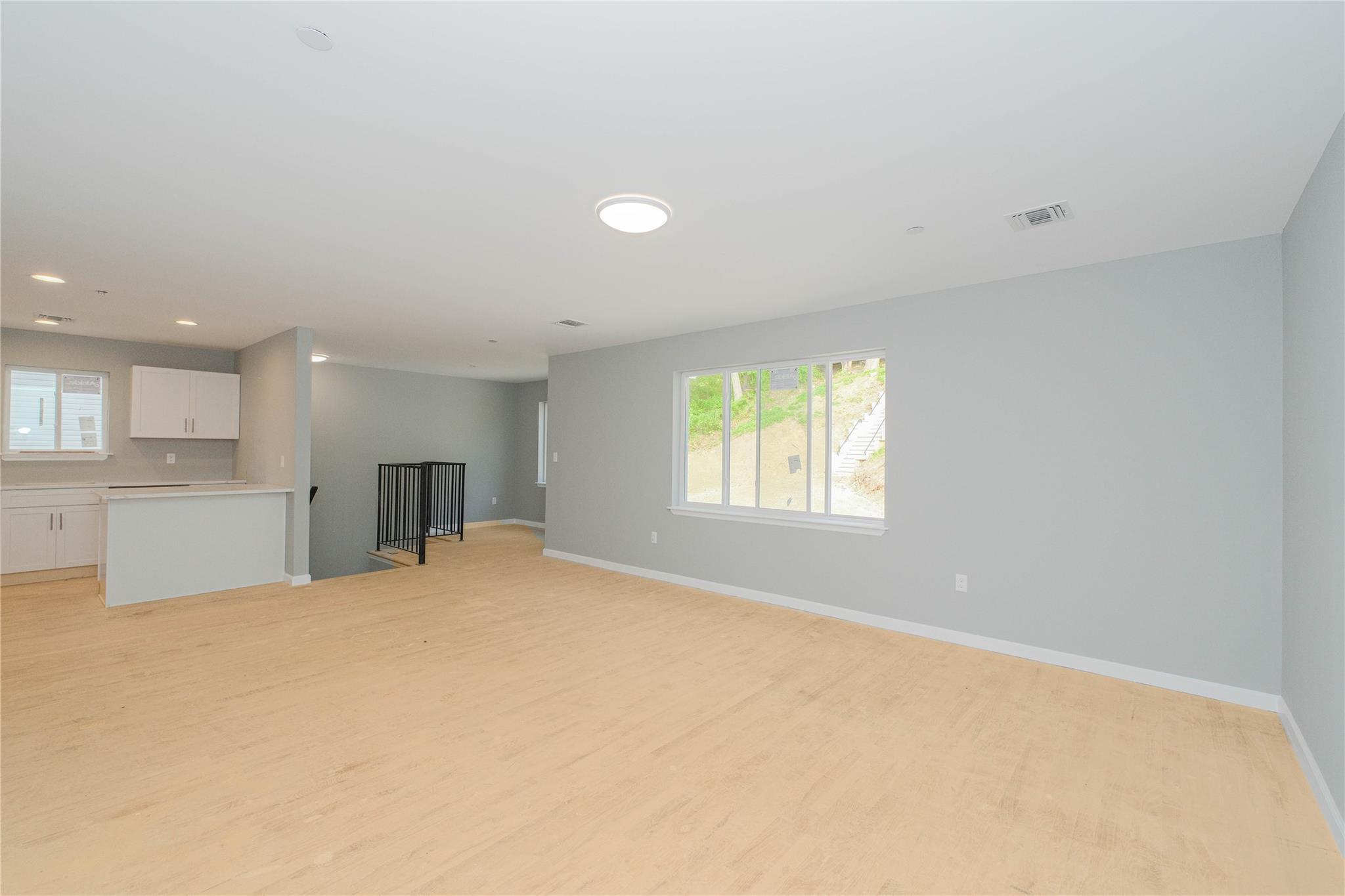 Single Family Cunard Ave  Staten Island, NY 10304, MLS-863025-4