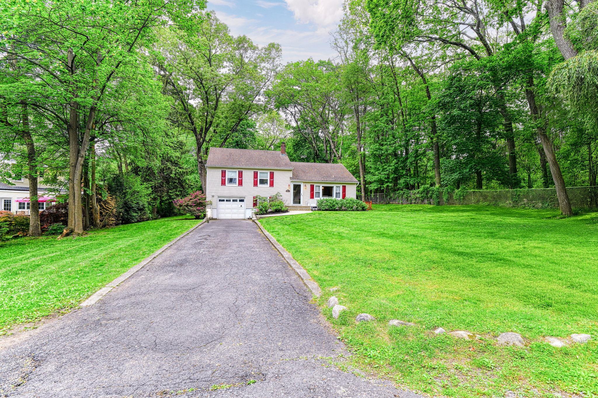 Single Family Millspaugh  Rockland County, NY 10954, MLS-863031-32