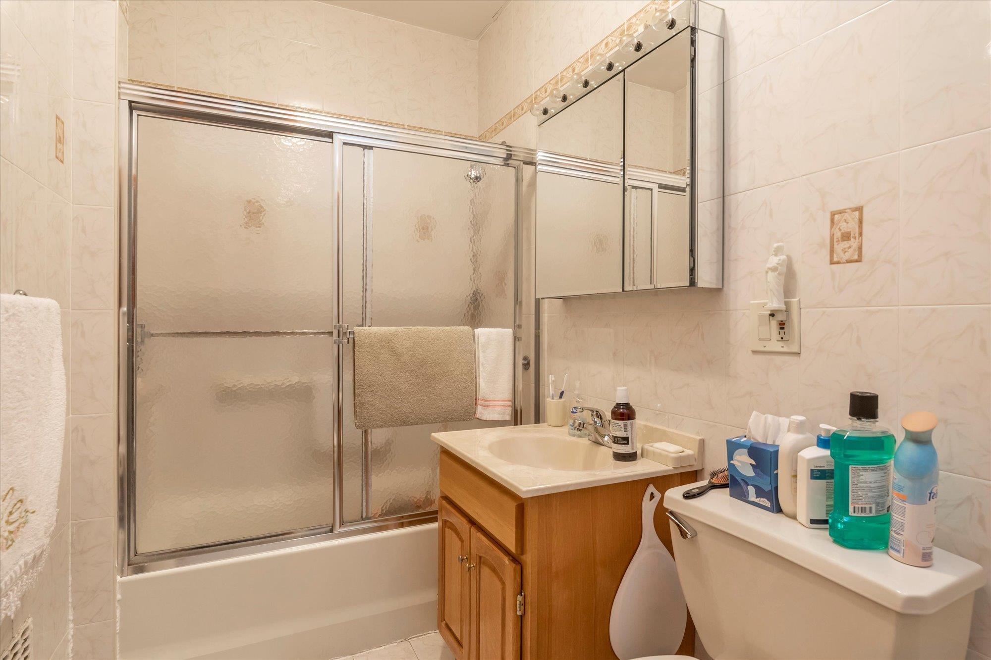 Single Family 83  Queens, NY 11385, MLS-863043-12