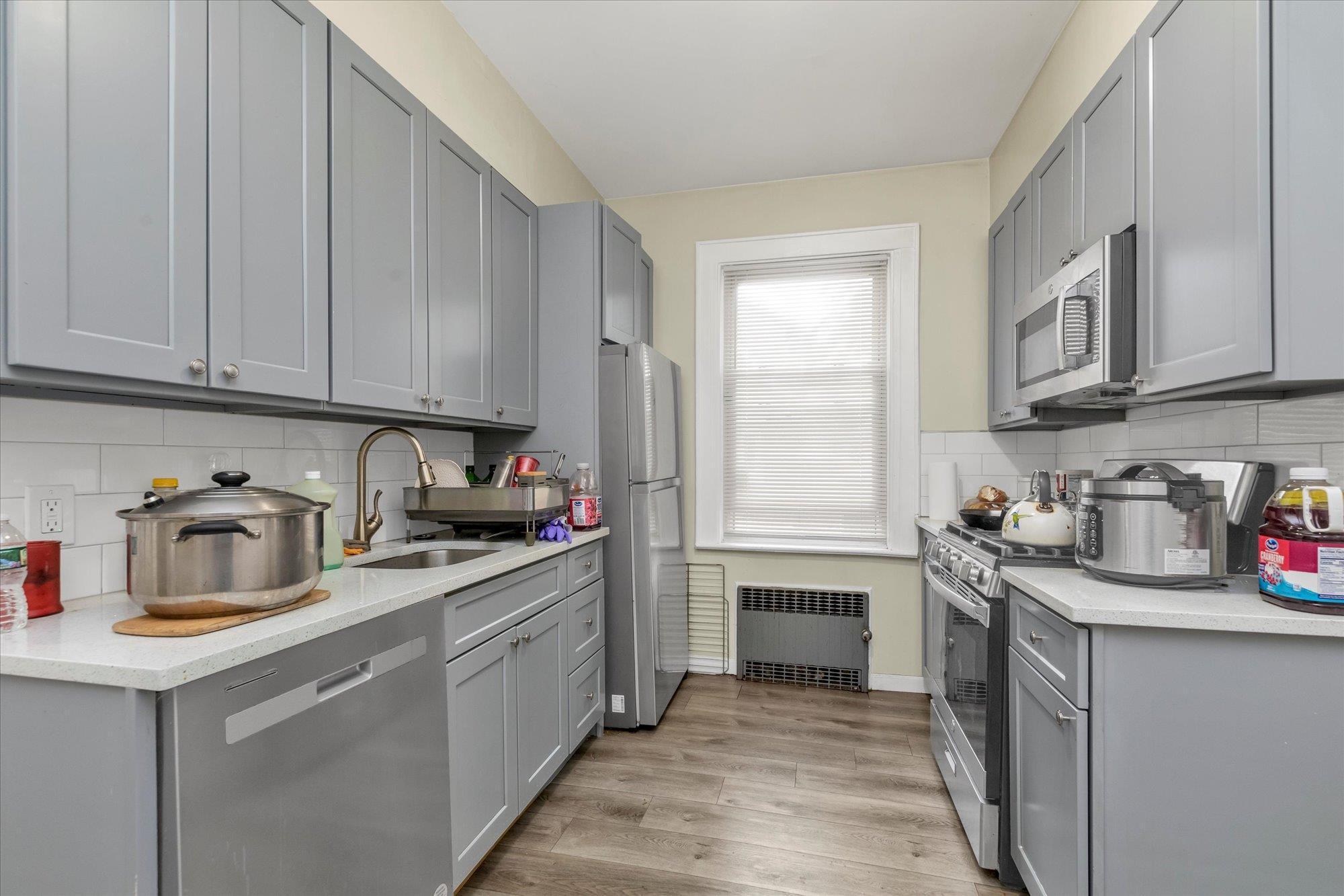 Single Family 83  Queens, NY 11385, MLS-863043-17
