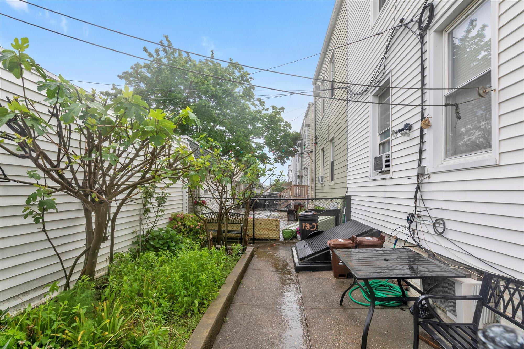 Single Family 83  Queens, NY 11385, MLS-863043-21
