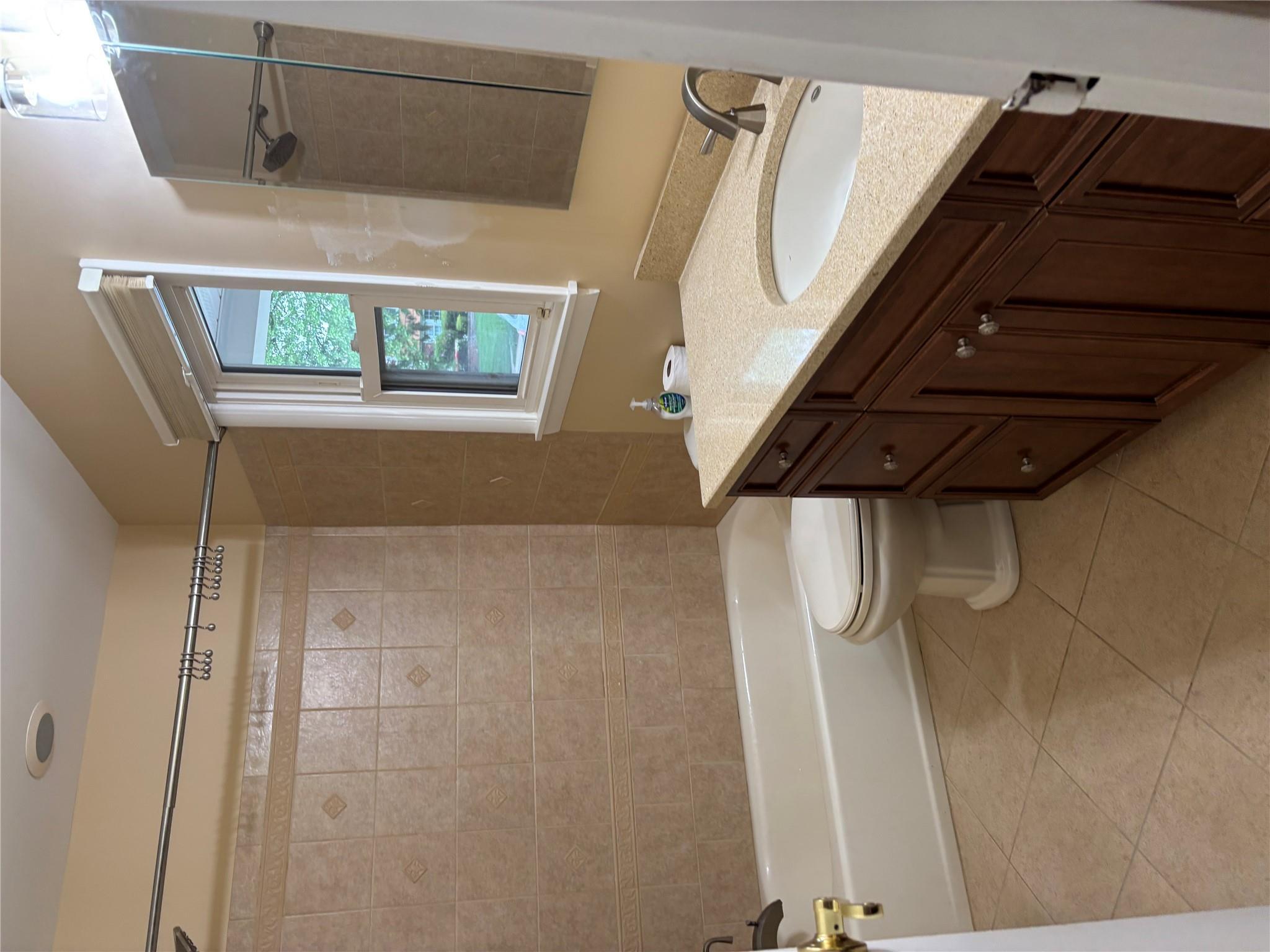 Single Family Hofstra  Suffolk County, NY 11787, MLS-863055-7