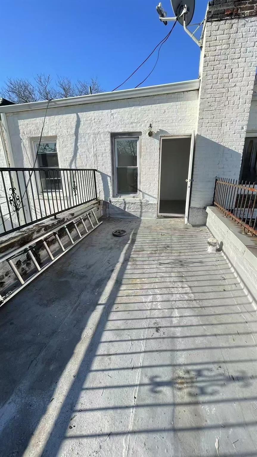 Single Family 29th  Brooklyn, NY 11229, MLS-863068-2