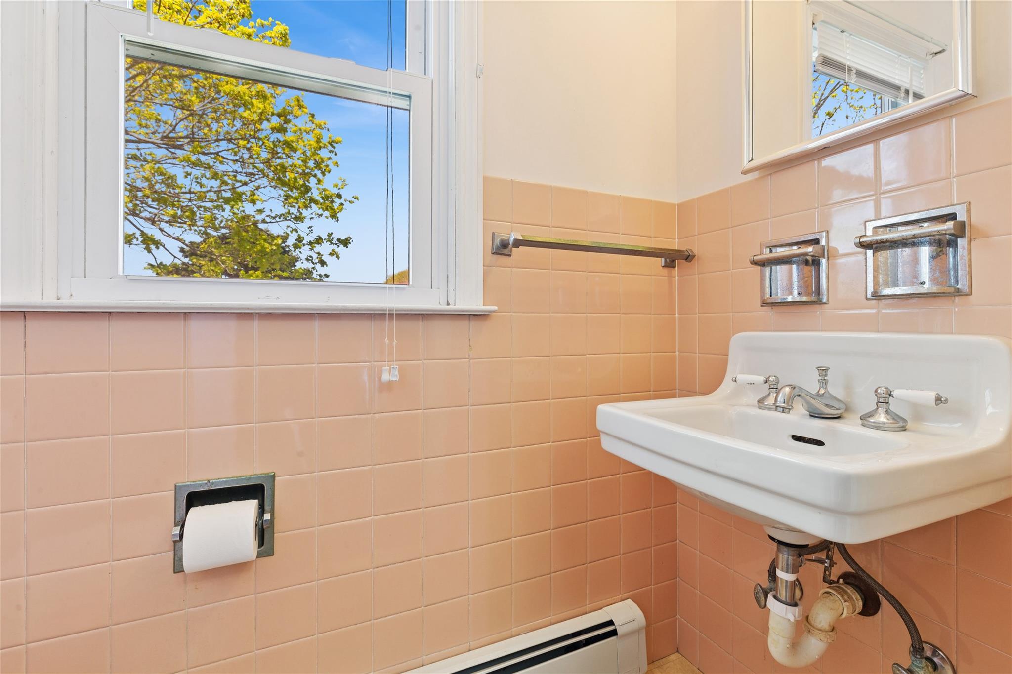 Single Family Tuthill Point  Suffolk County, NY 11940, MLS-863077-12