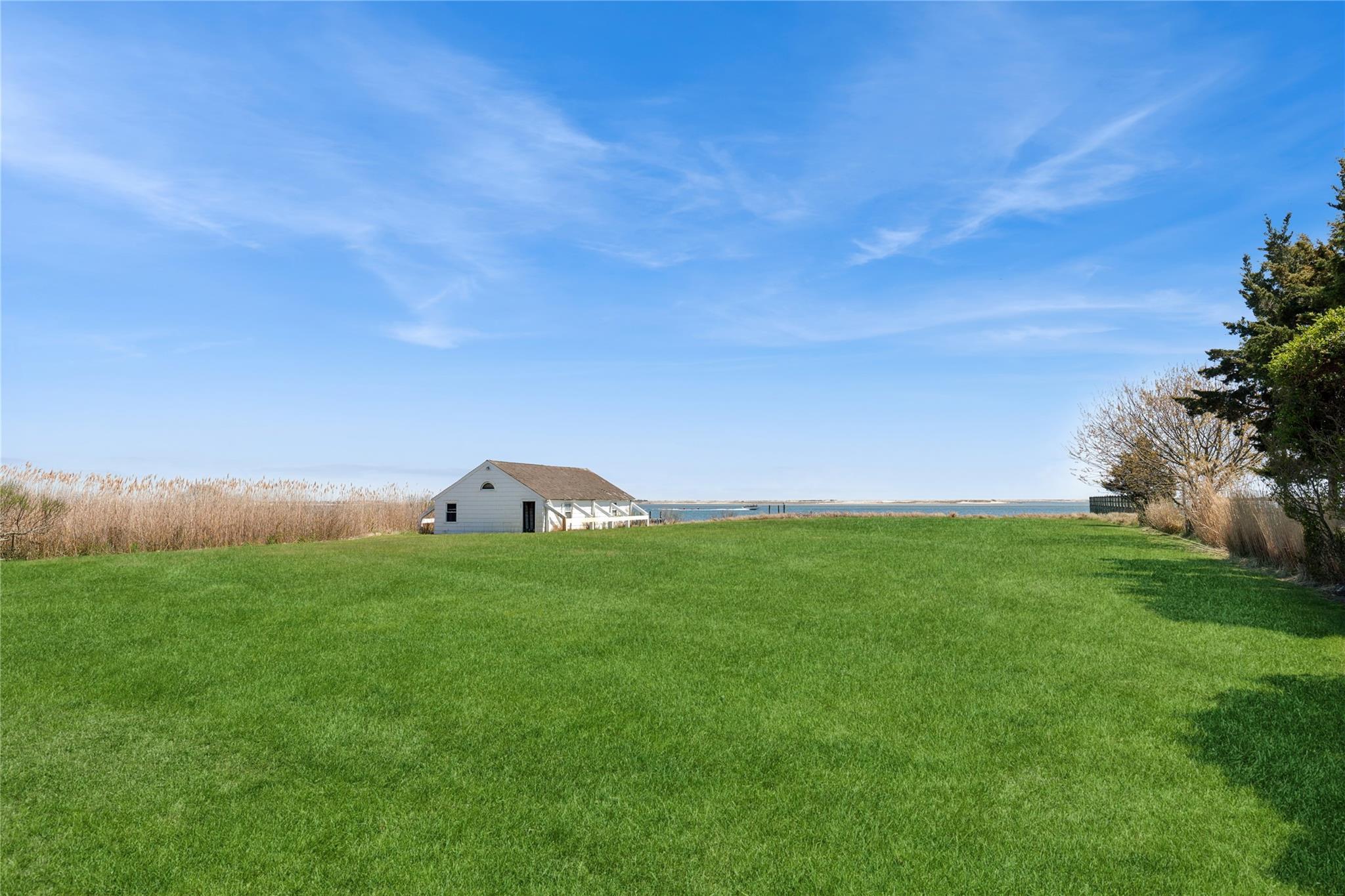 Single Family Tuthill Point  Suffolk County, NY 11940, MLS-863077-32
