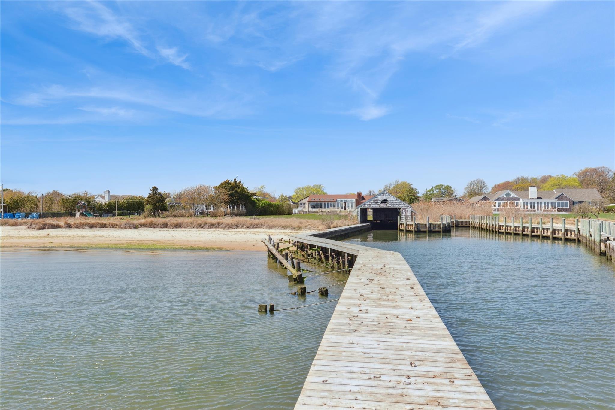 Single Family Tuthill Point  Suffolk County, NY 11940, MLS-863077-33