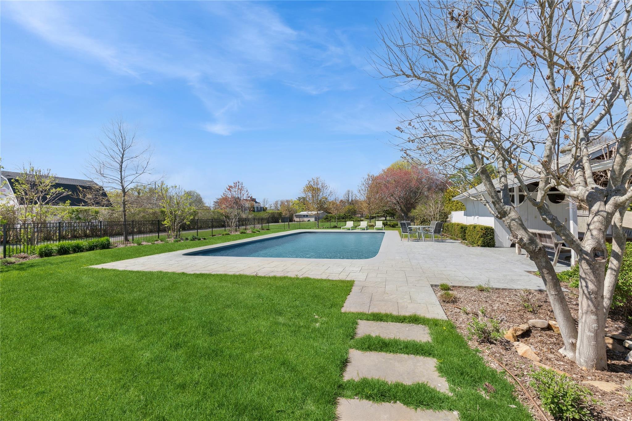 Single Family Tuthill Point  Suffolk County, NY 11940, MLS-863077-39