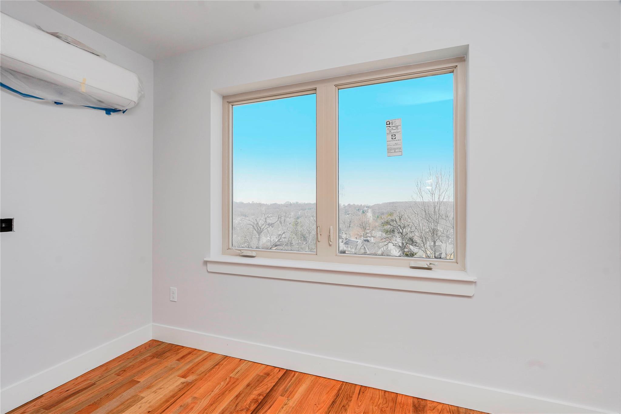 Single Family Ridge Ct  Staten Island, NY 10301, MLS-863082-21