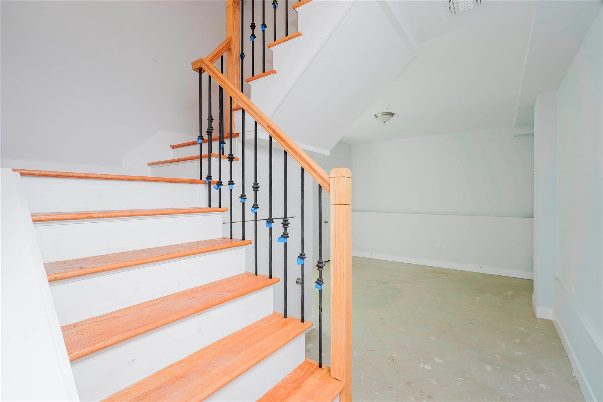 Single Family Ridge Ct  Staten Island, NY 10301, MLS-863082-22