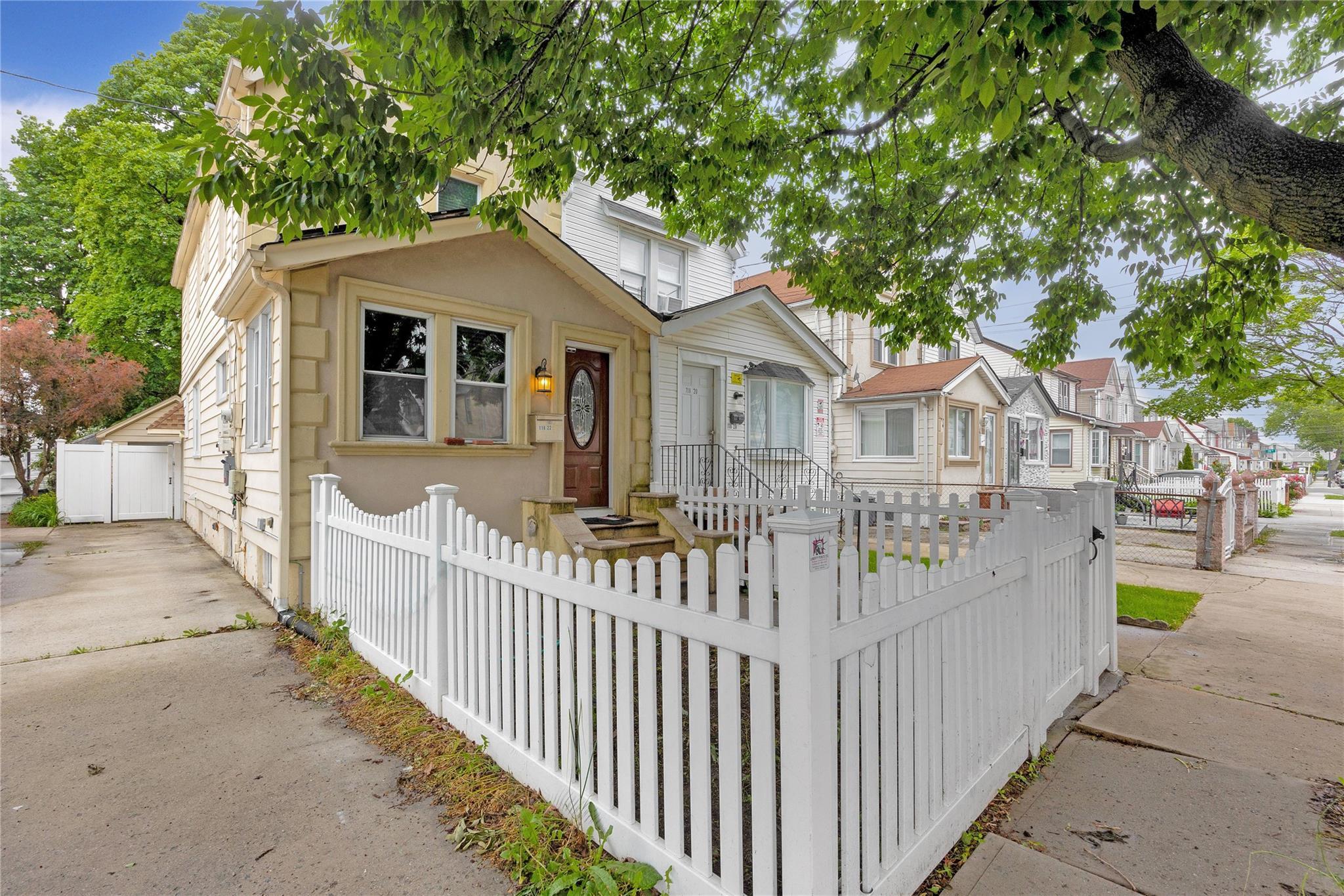 Single Family 202nd  Queens, NY 11412, MLS-863103-2