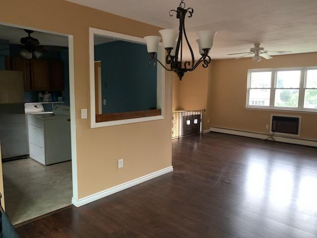 Single Family Barbara  Suffolk County, NY 11735, MLS-863125-2