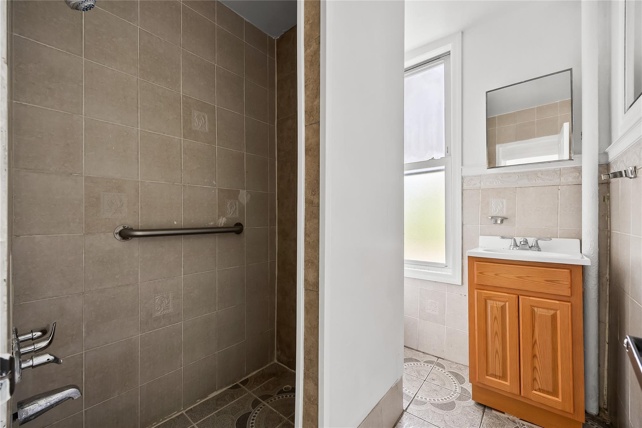 Single Family Sutter  Brooklyn, NY 11208, MLS-863128-7