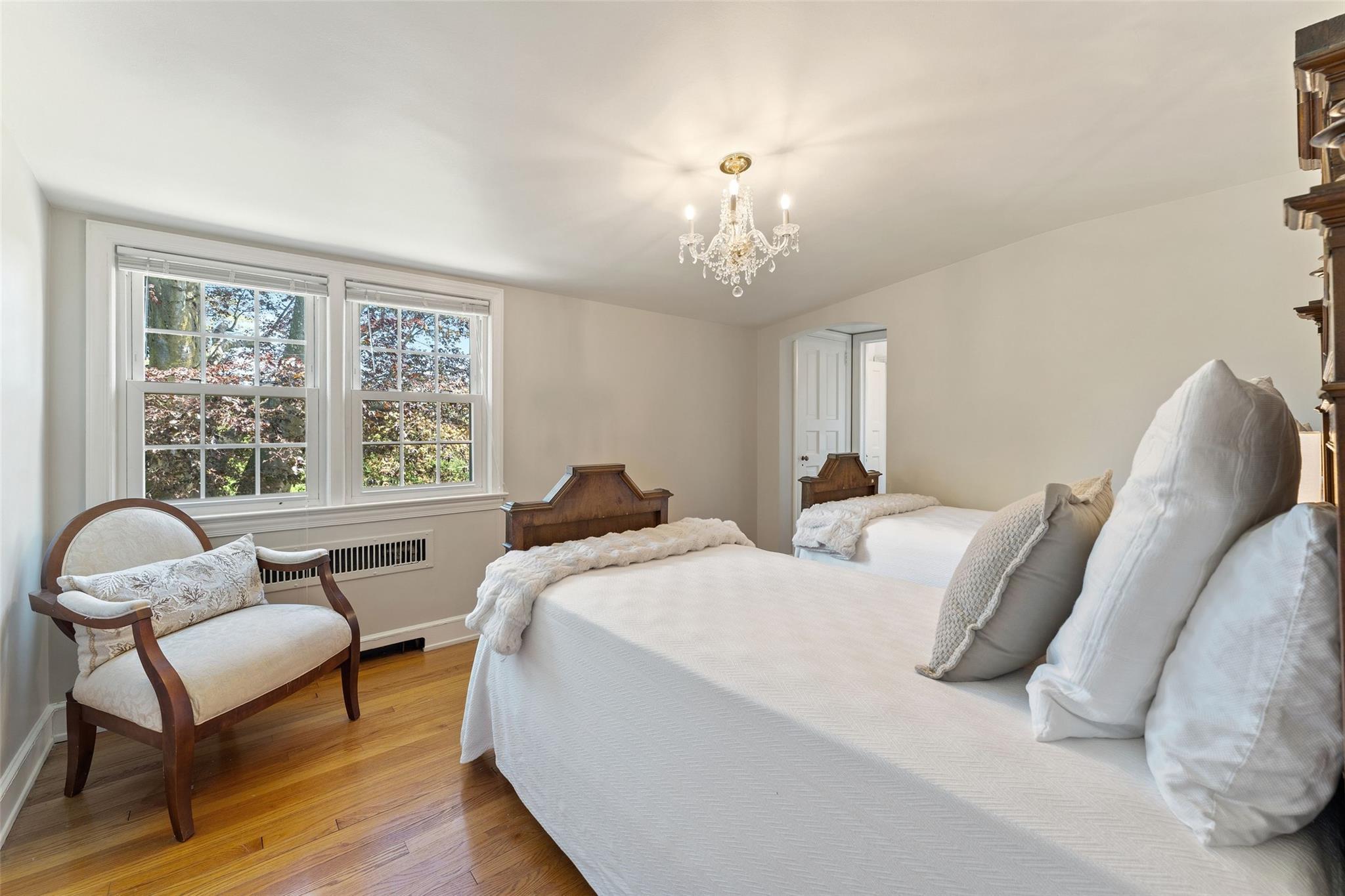 Single Family Castle  Westchester County, NY 10583, MLS-863130-15