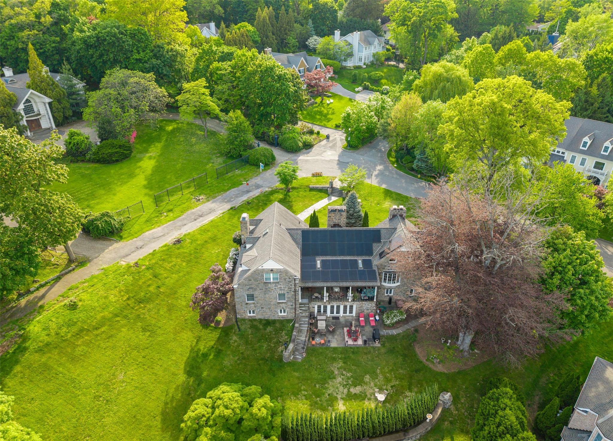 Single Family Castle  Westchester County, NY 10583, MLS-863130-25
