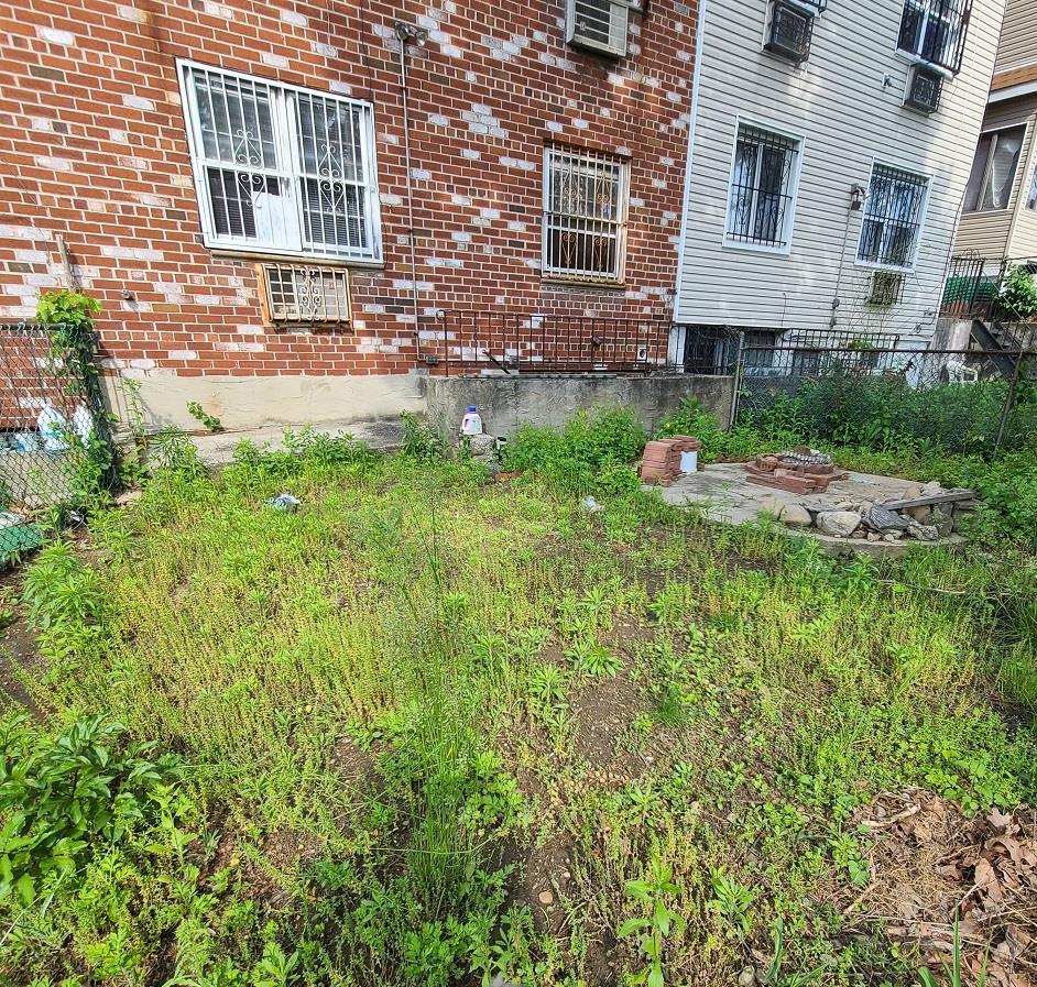 Single Family 165  Queens, NY 11432, MLS-863133-5