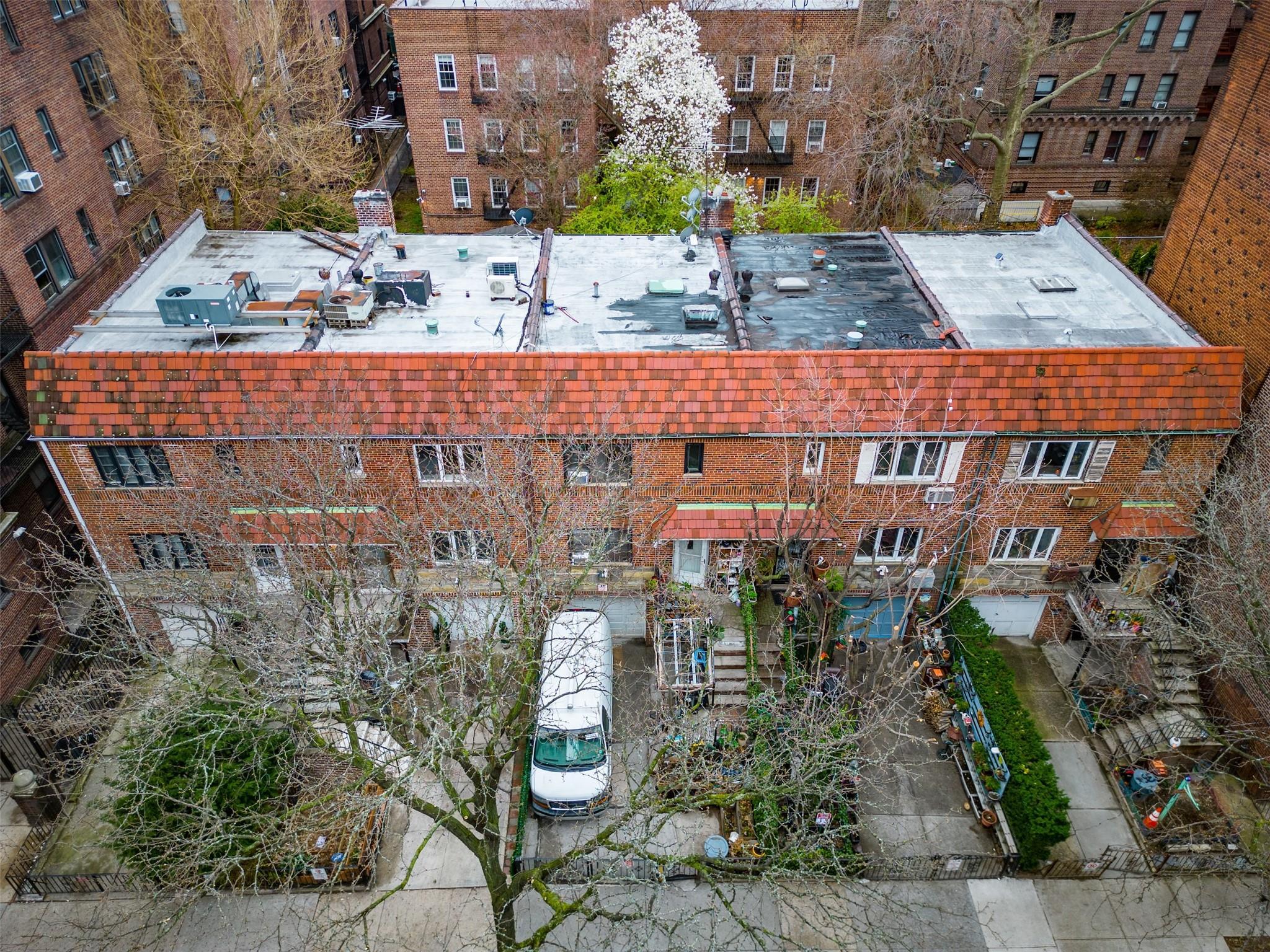 Single Family 84th  Queens, NY 11372, MLS-863145-4