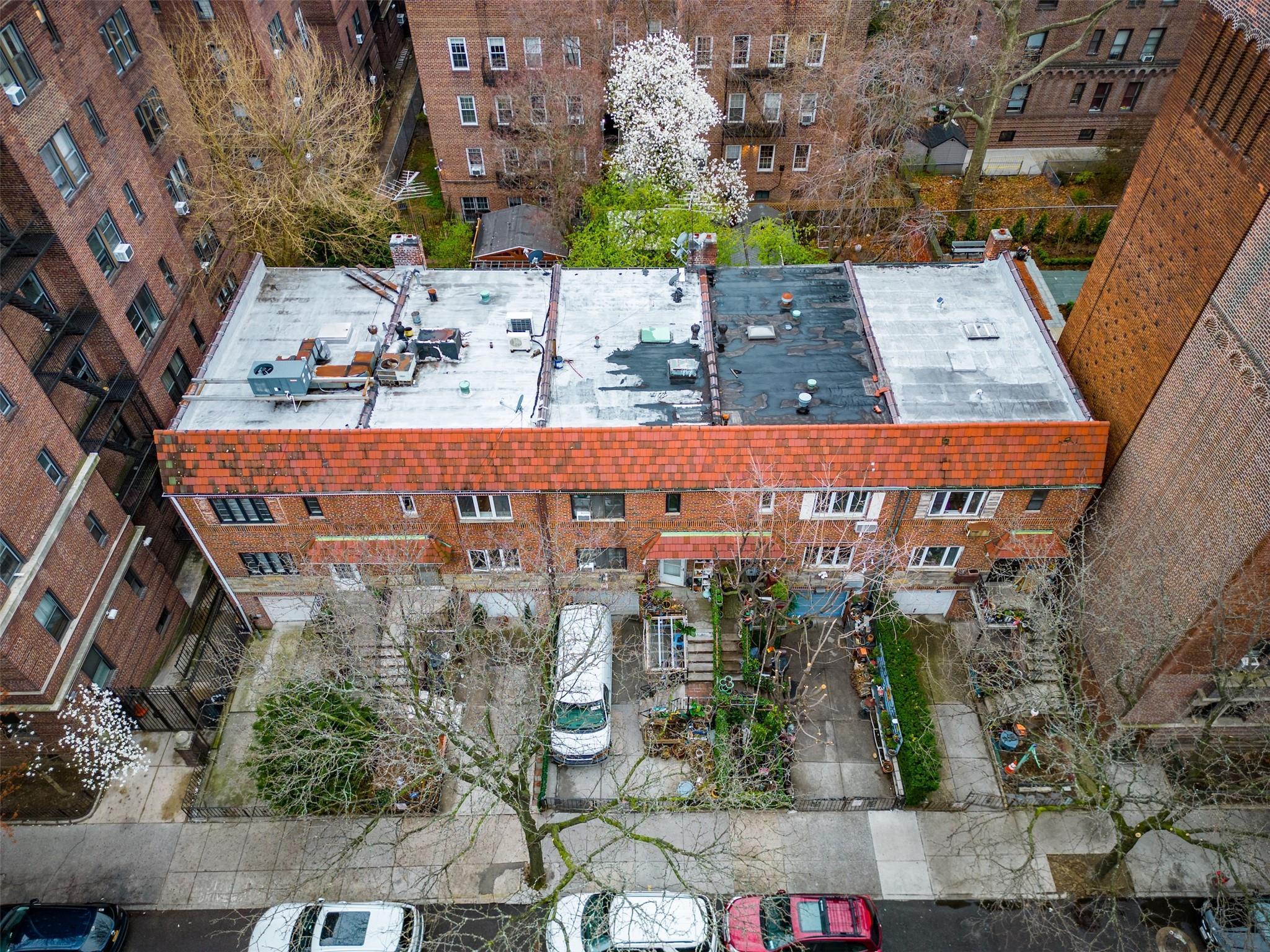 Single Family 84th  Queens, NY 11372, MLS-863145-5