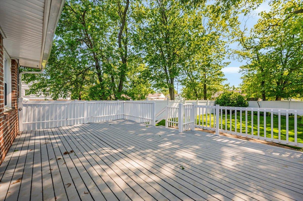 Single Family Hungry Harbor  Nassau County, NY 11581, MLS-863160-23