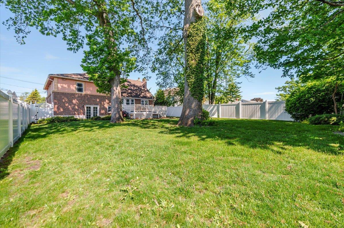 Single Family Hungry Harbor  Nassau County, NY 11581, MLS-863160-26