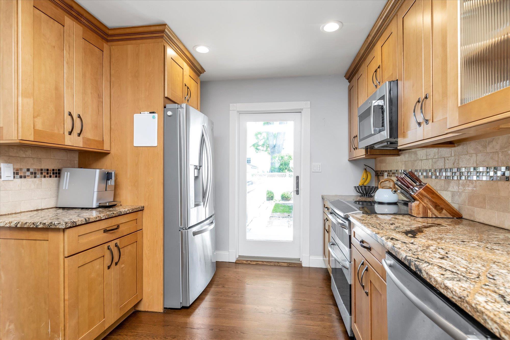 Single Family Spruce  Nassau County, NY 11783, MLS-863166-7
