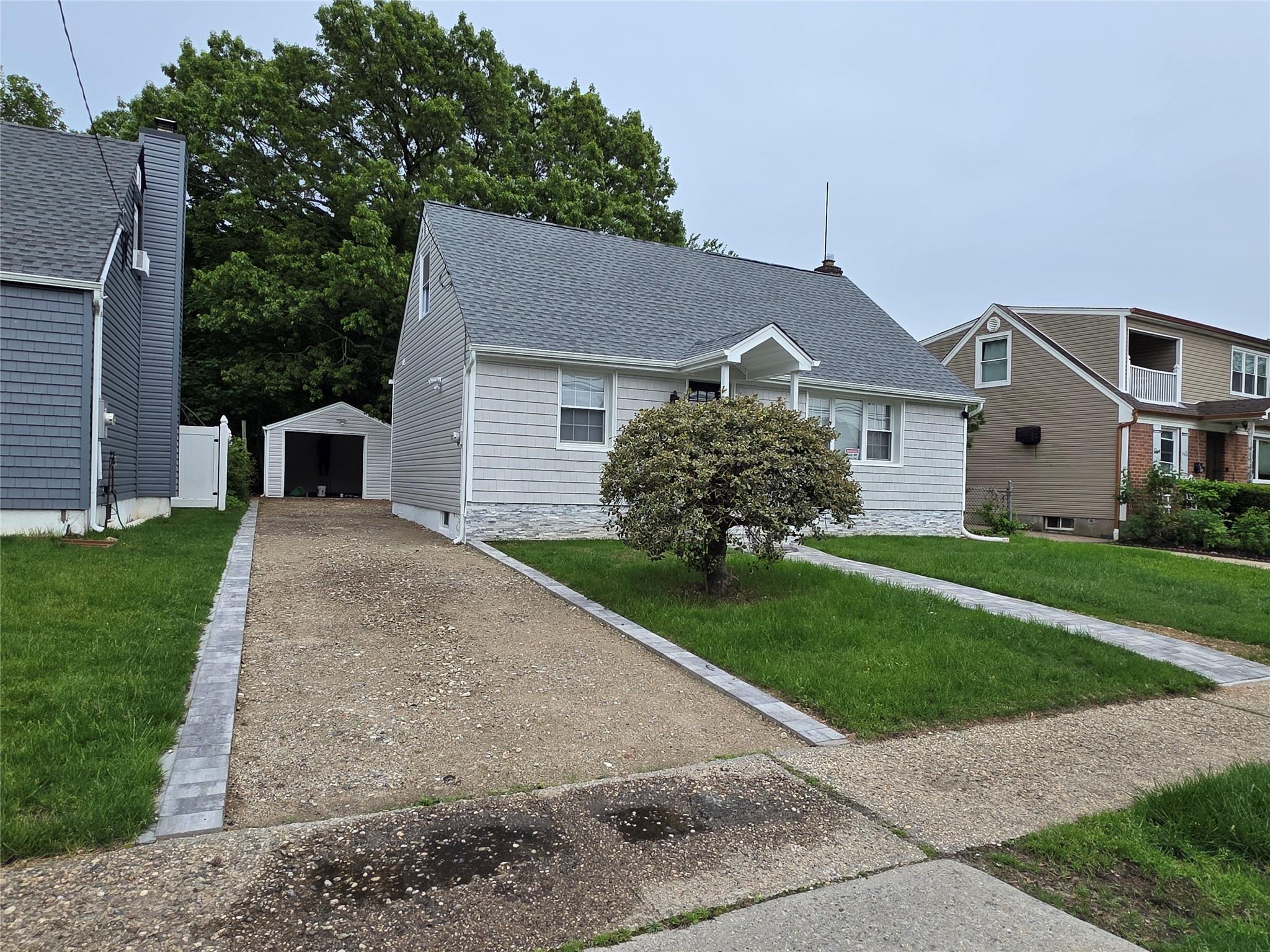 Single Family Martin  Nassau County, NY 11553, MLS-863177-2