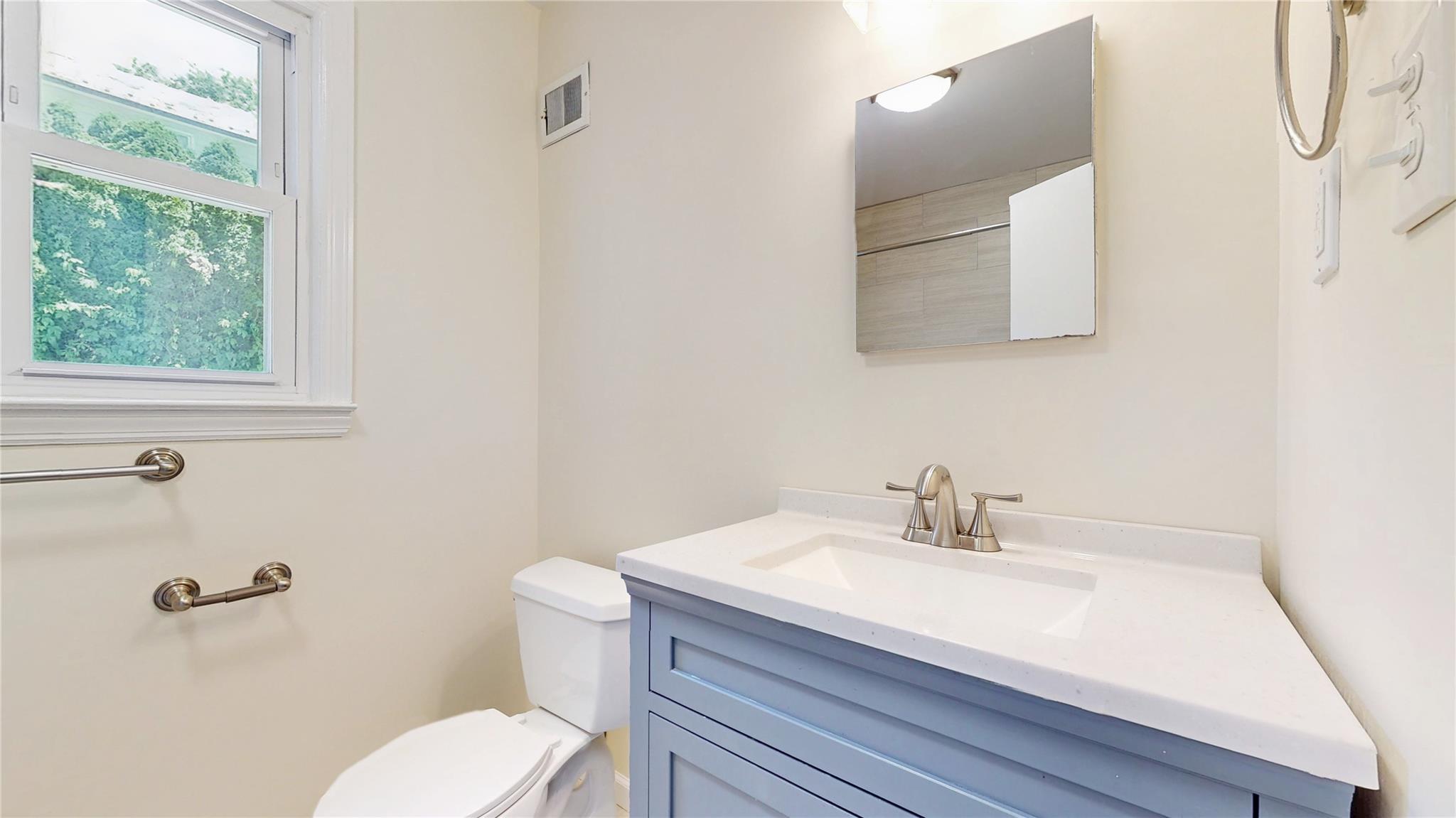 Single Family Dale  Westchester County, NY 10709, MLS-863194-16