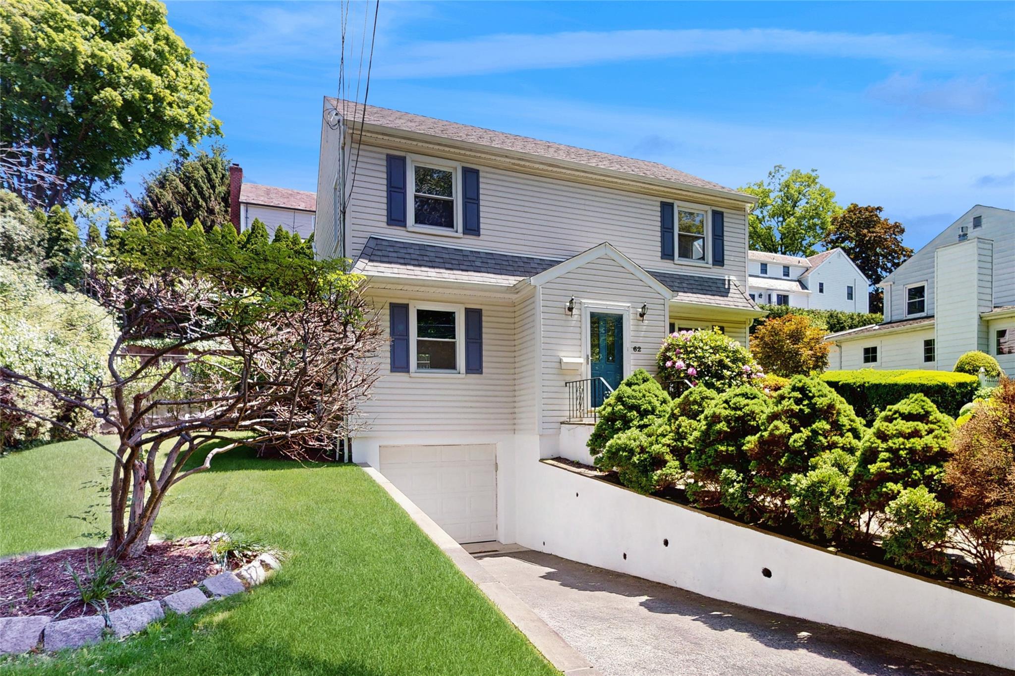 Single Family Dale  Westchester County, NY 10709, MLS-863194-3