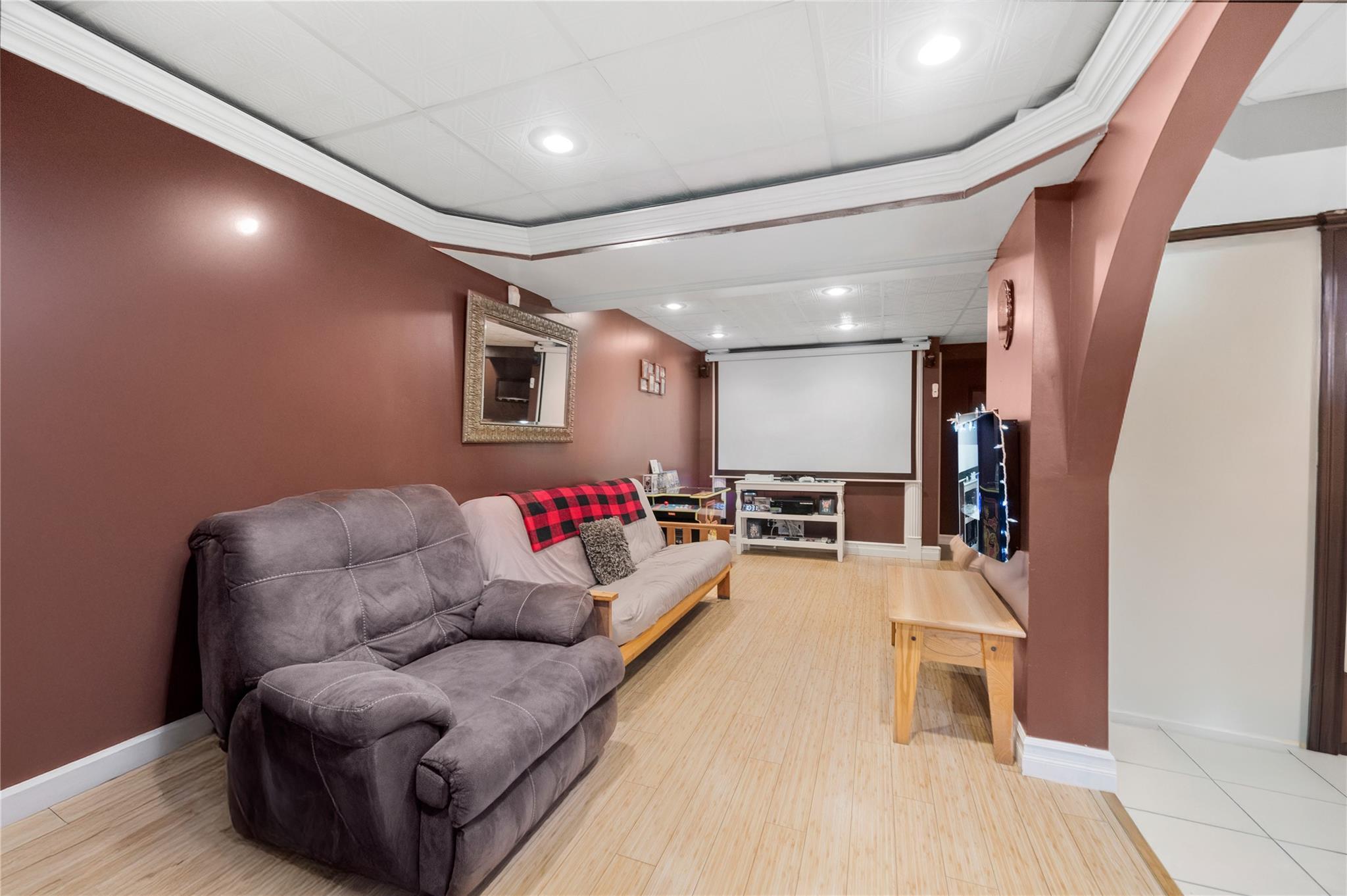 Single Family Prospect  Suffolk County, NY 11706, MLS-863200-25