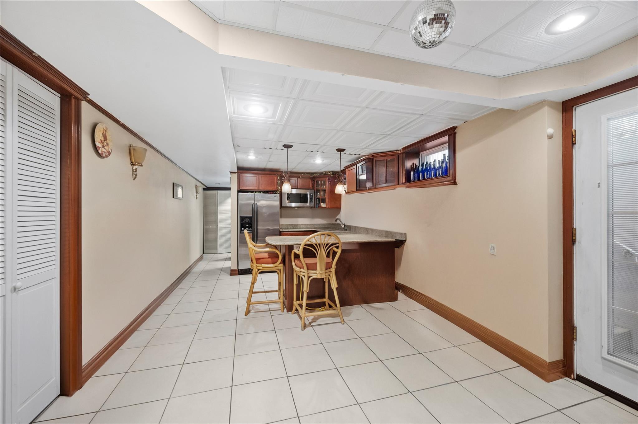 Single Family Prospect  Suffolk County, NY 11706, MLS-863200-26