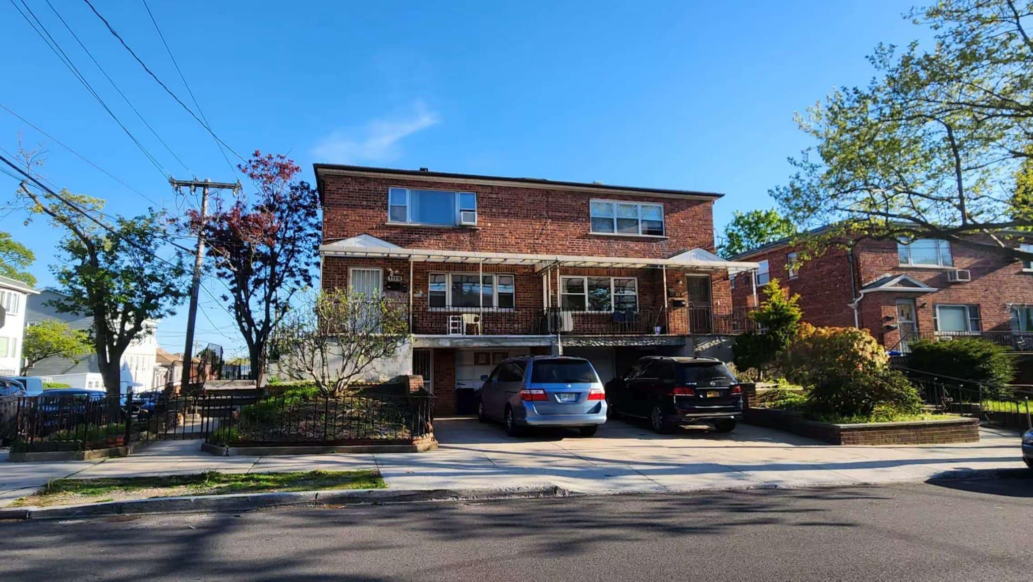 Single Family 14th  Queens, NY 11356, MLS-863202-3