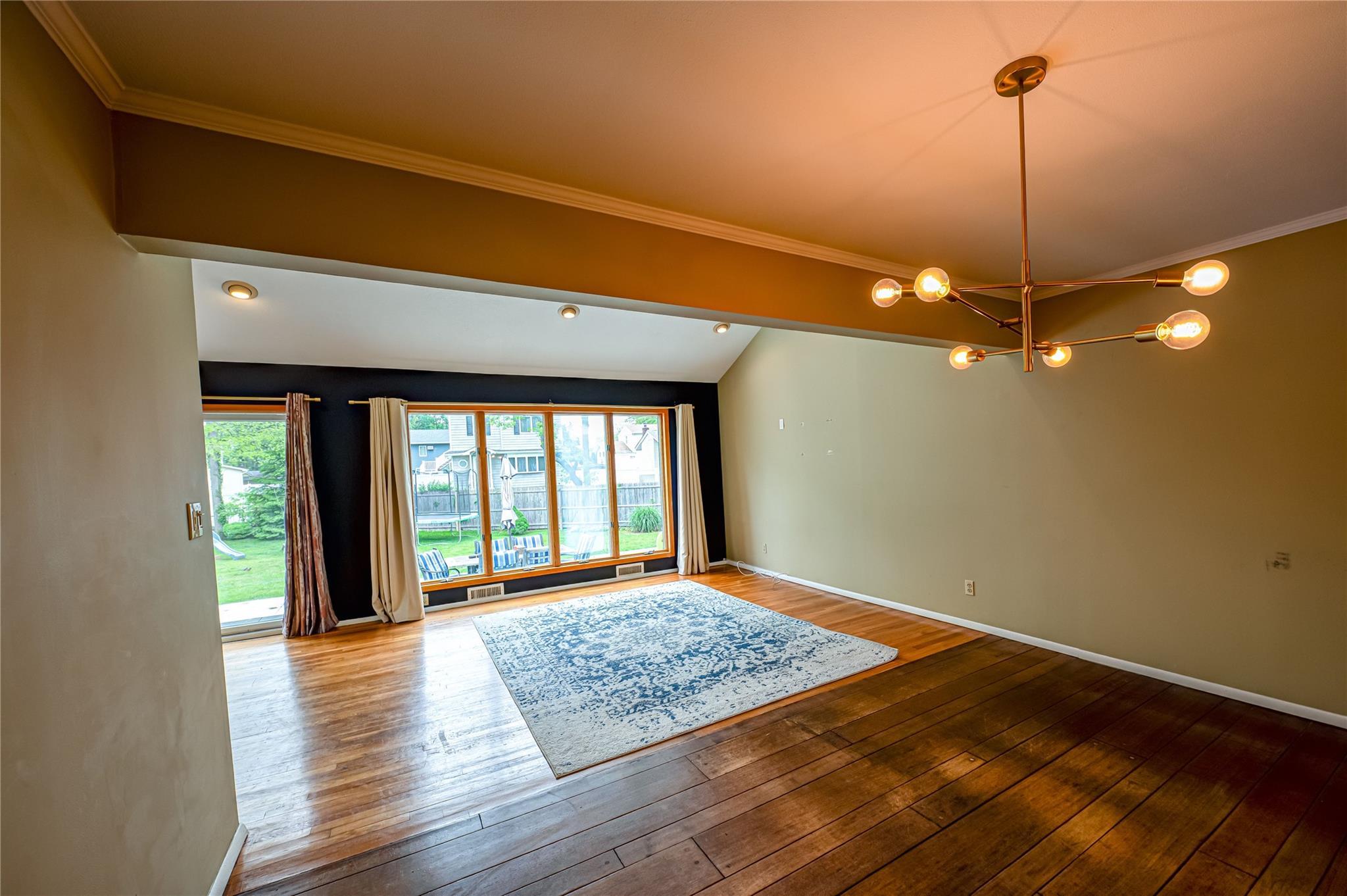 Single Family Glen  Suffolk County, NY 11703, MLS-863204-9