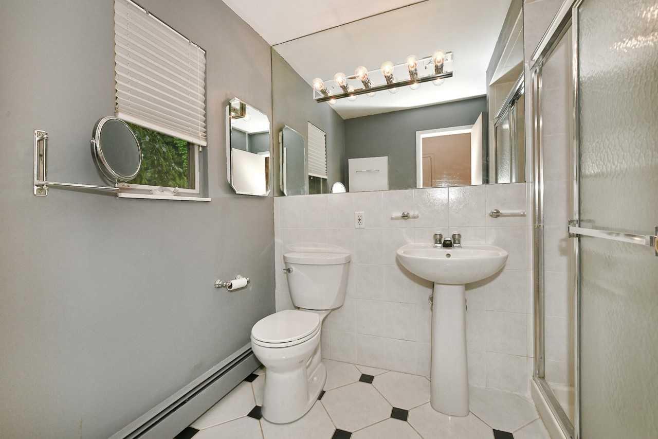 Single Family Twin Oaks  Suffolk County, NY 11754, MLS-863205-19