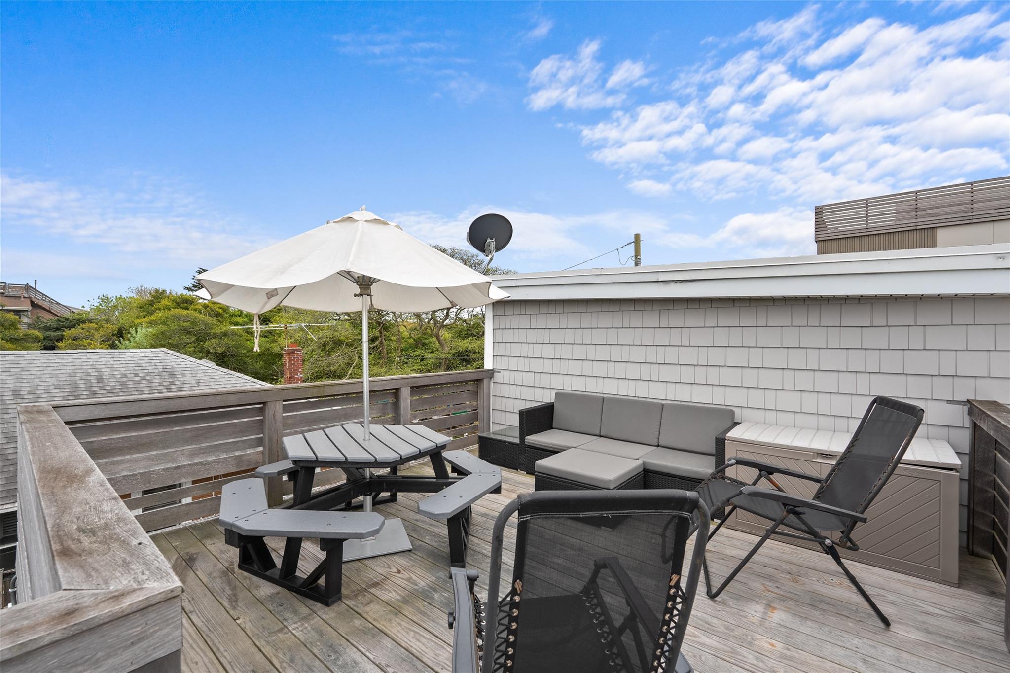 Single Family Champlain  Suffolk County, NY 11706, MLS-863216-30