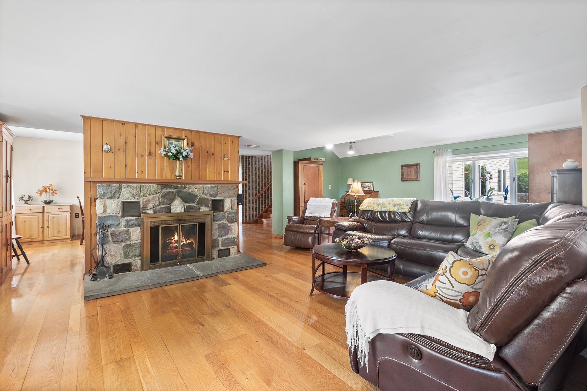 Single Family Plank  Orange County, NY 10998, MLS-863219-16