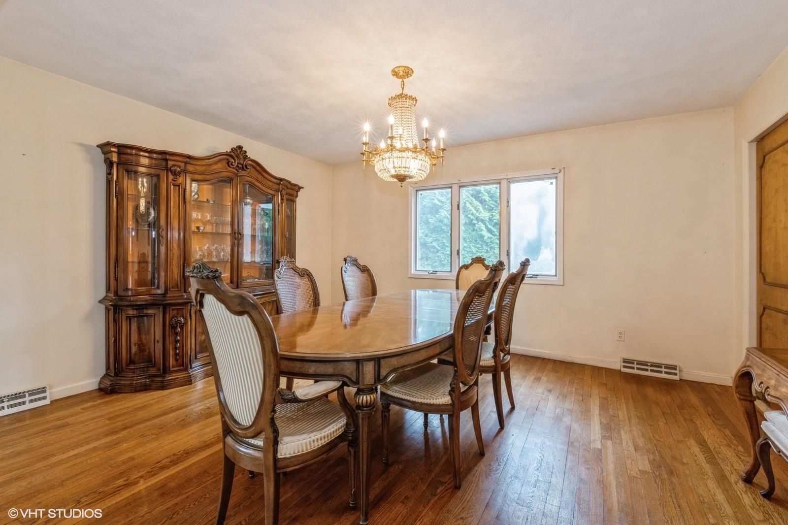 Single Family Ivy  Nassau County, NY 11559, MLS-863229-10